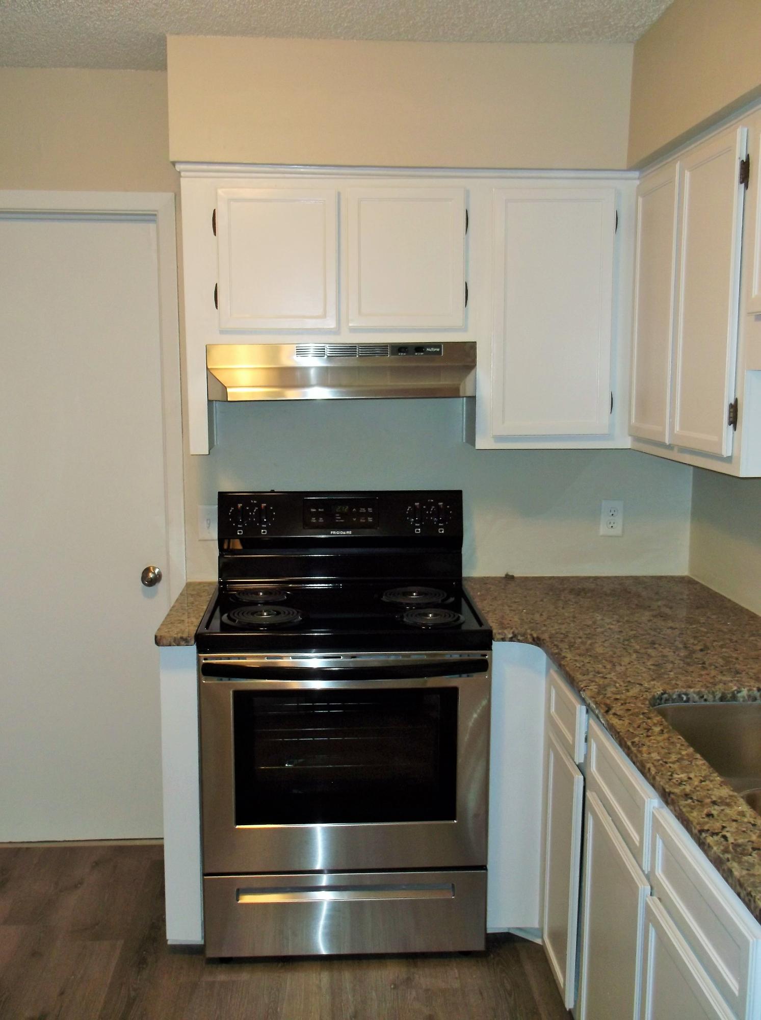 BAYWOOD T/H - Residential