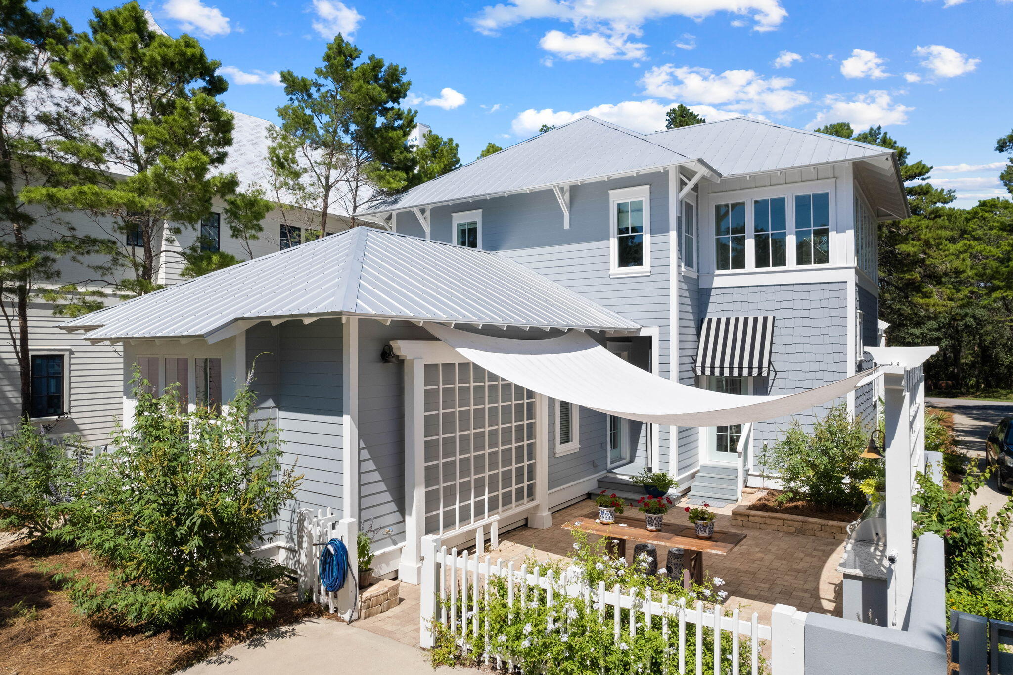 THE LANDING AT CAMP CREEK - Residential
