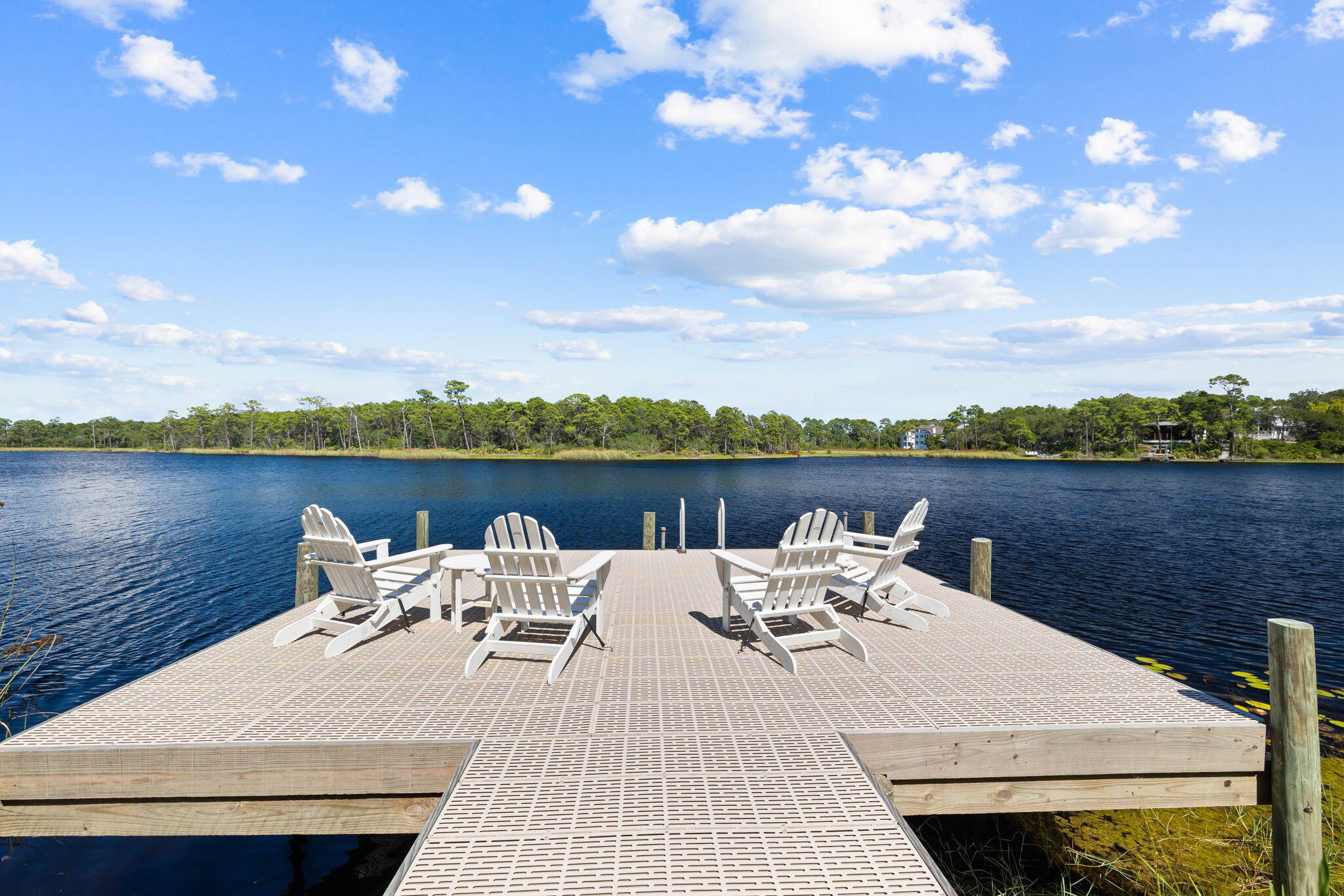 THE LANDING AT CAMP CREEK - Residential