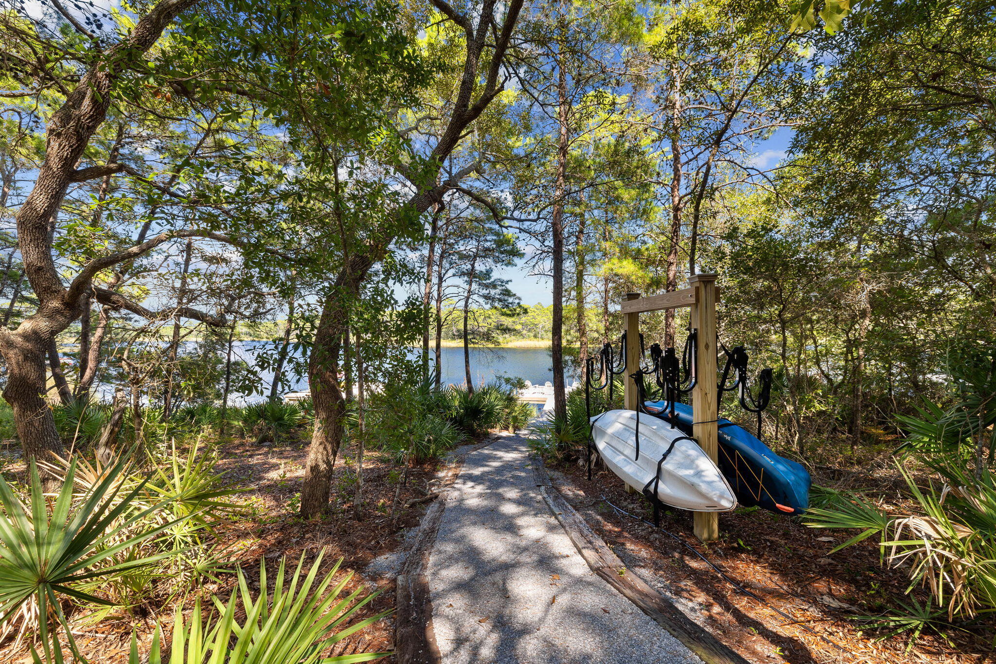 THE LANDING AT CAMP CREEK - Residential