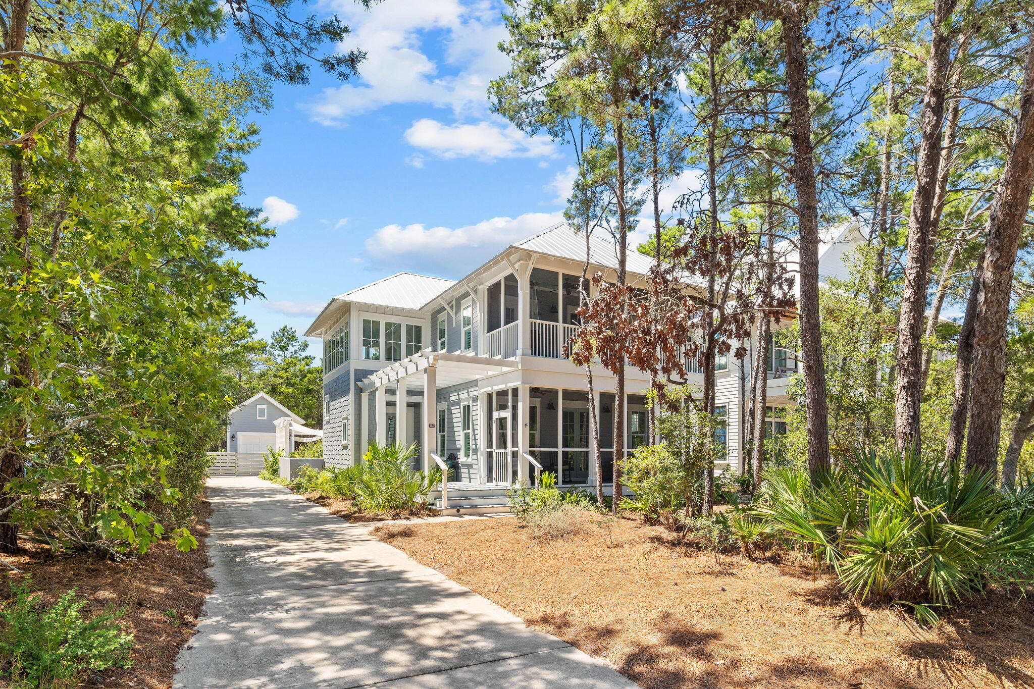 THE LANDING AT CAMP CREEK - Residential