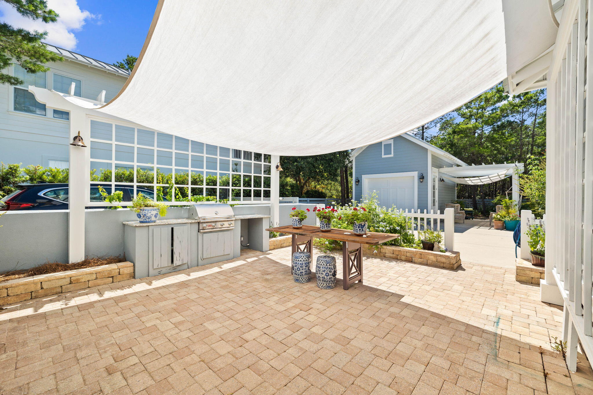 THE LANDING AT CAMP CREEK - Residential
