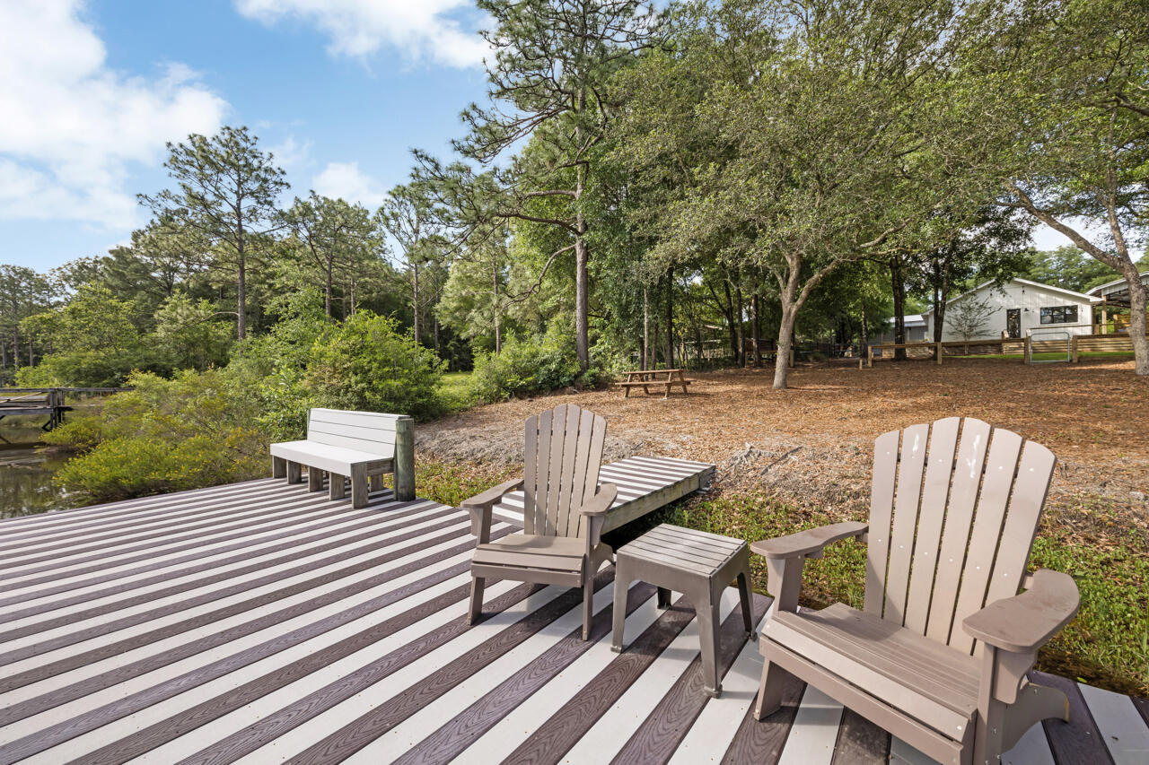 IMPERIAL LAKES - Residential