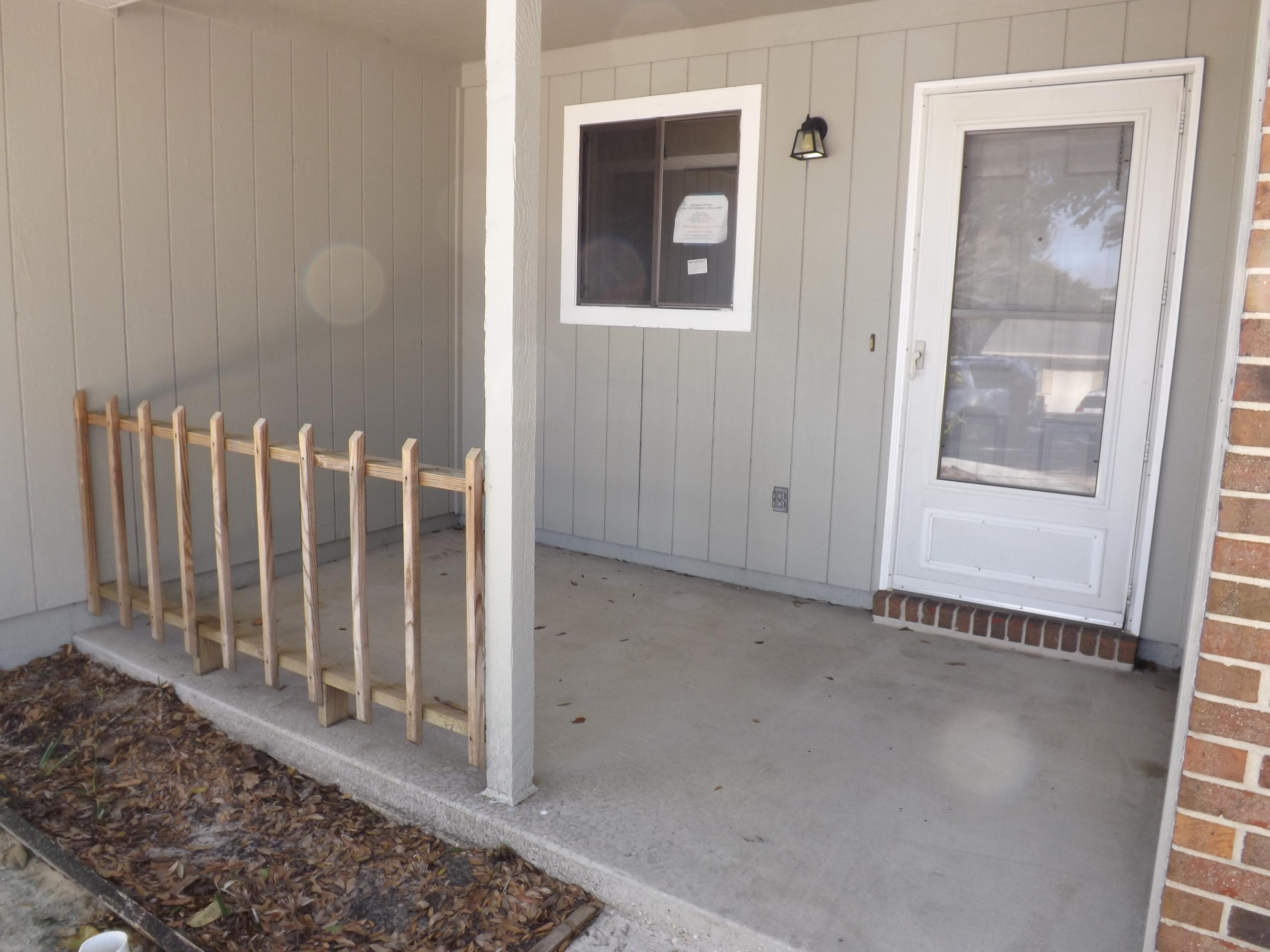 CREEKSIDE - Residential