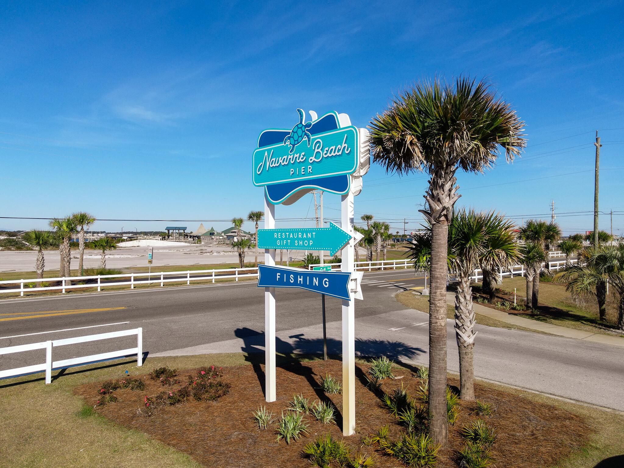 WHISPERING SANDS TOWNHOUSES - Residential