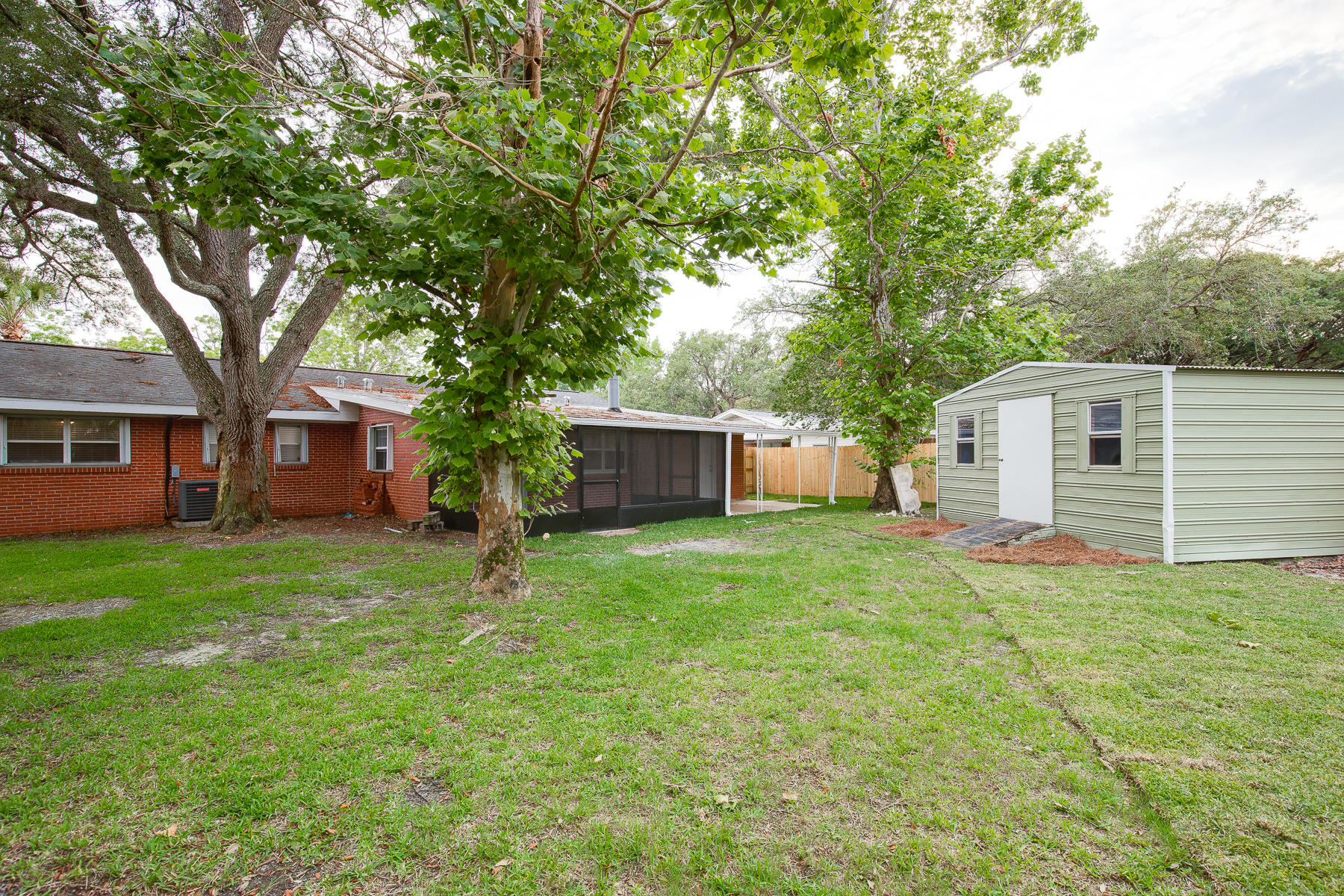 ROSEWOOD - Residential