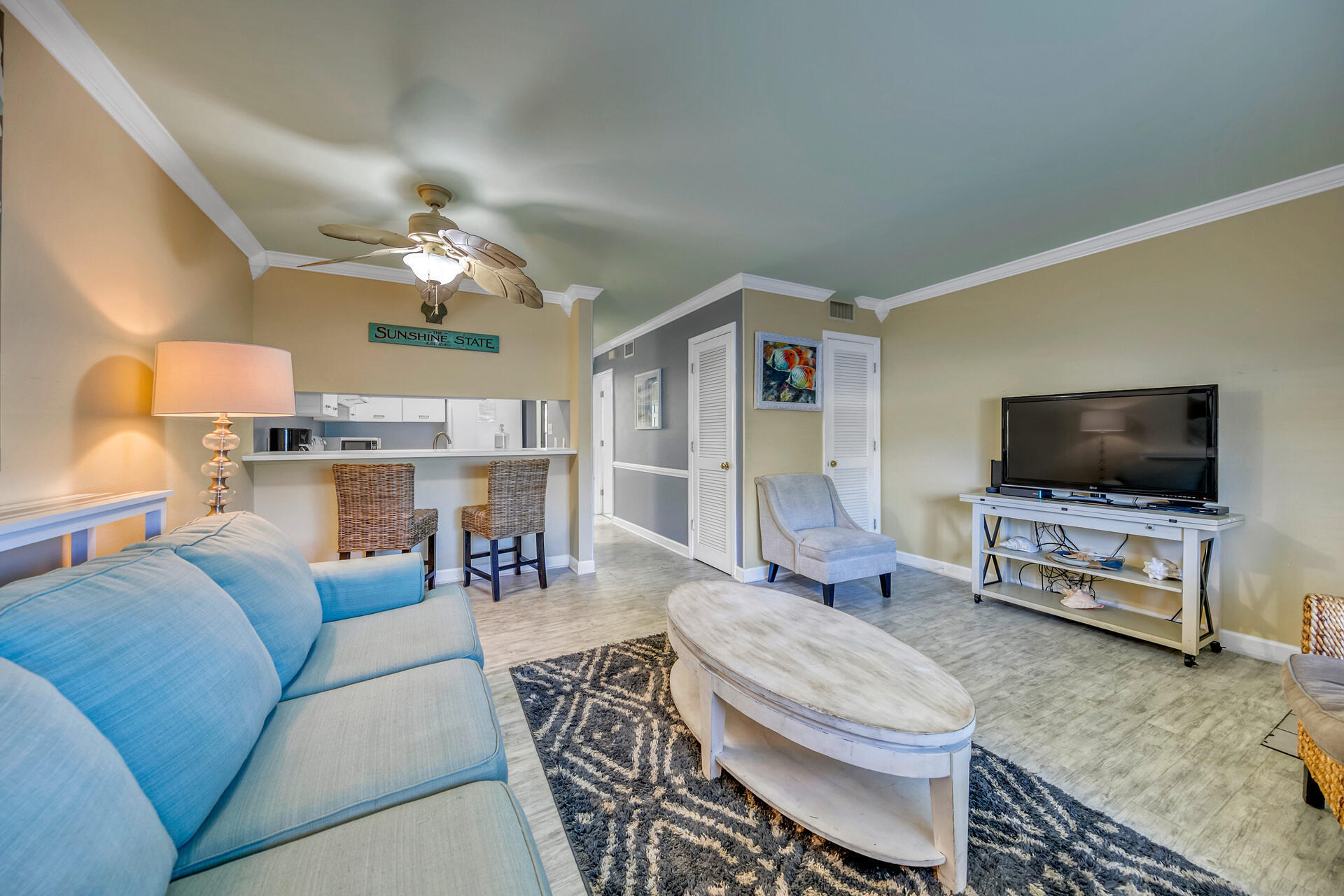 SANDPRINTS CONDO - Residential