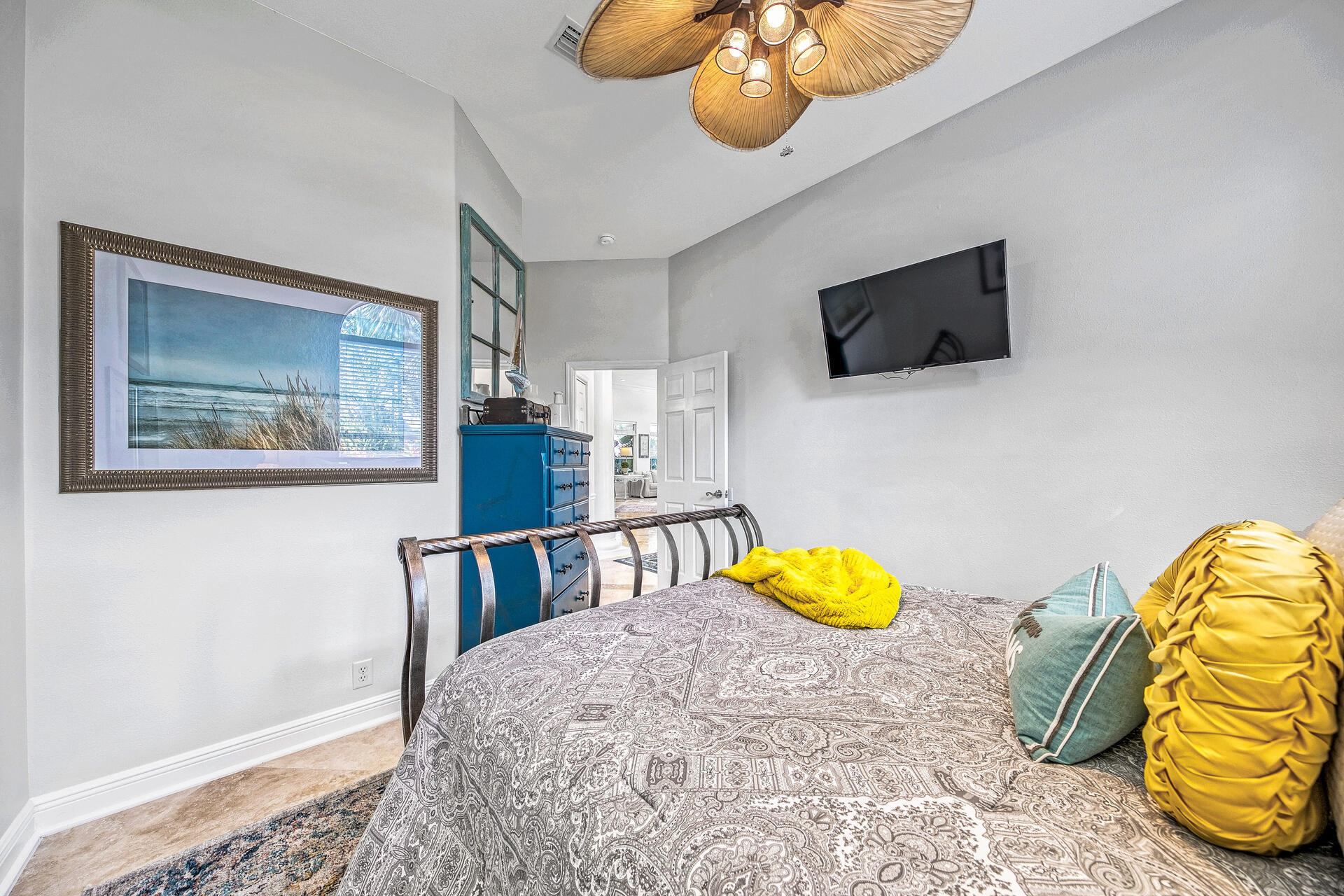 Emerald Lakes - Residential