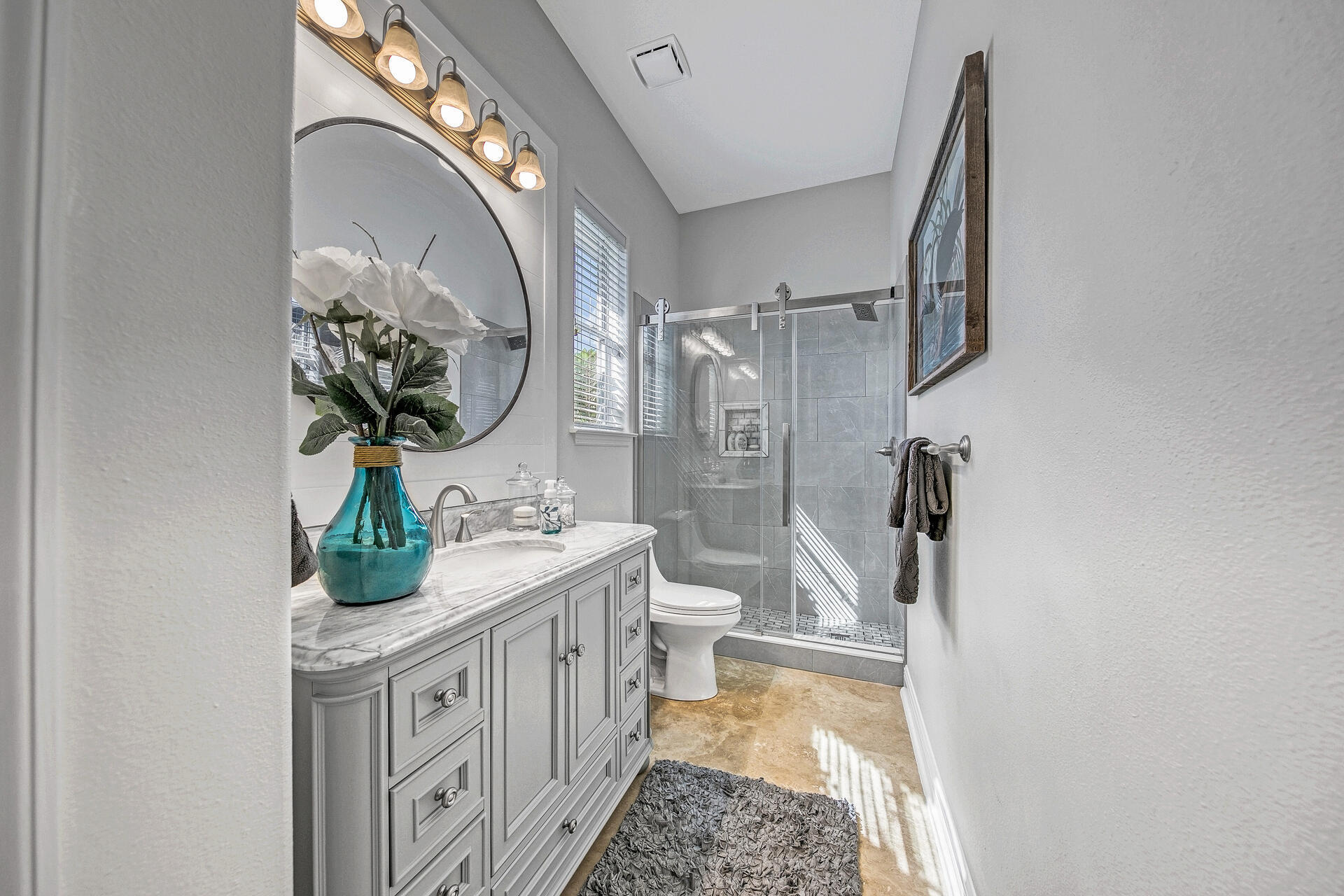 Emerald Lakes - Residential