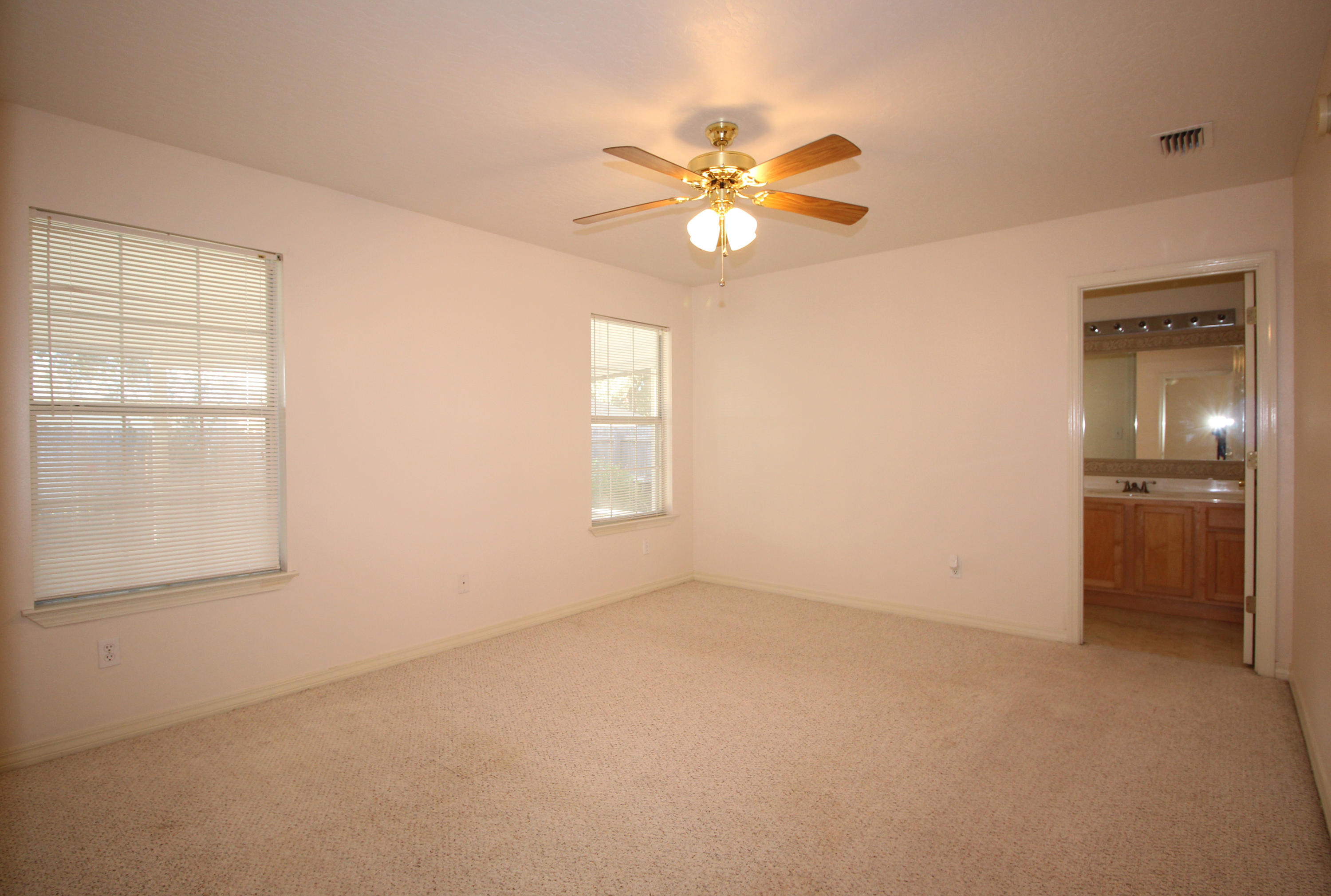 PALM HARBOR MARINA - Residential