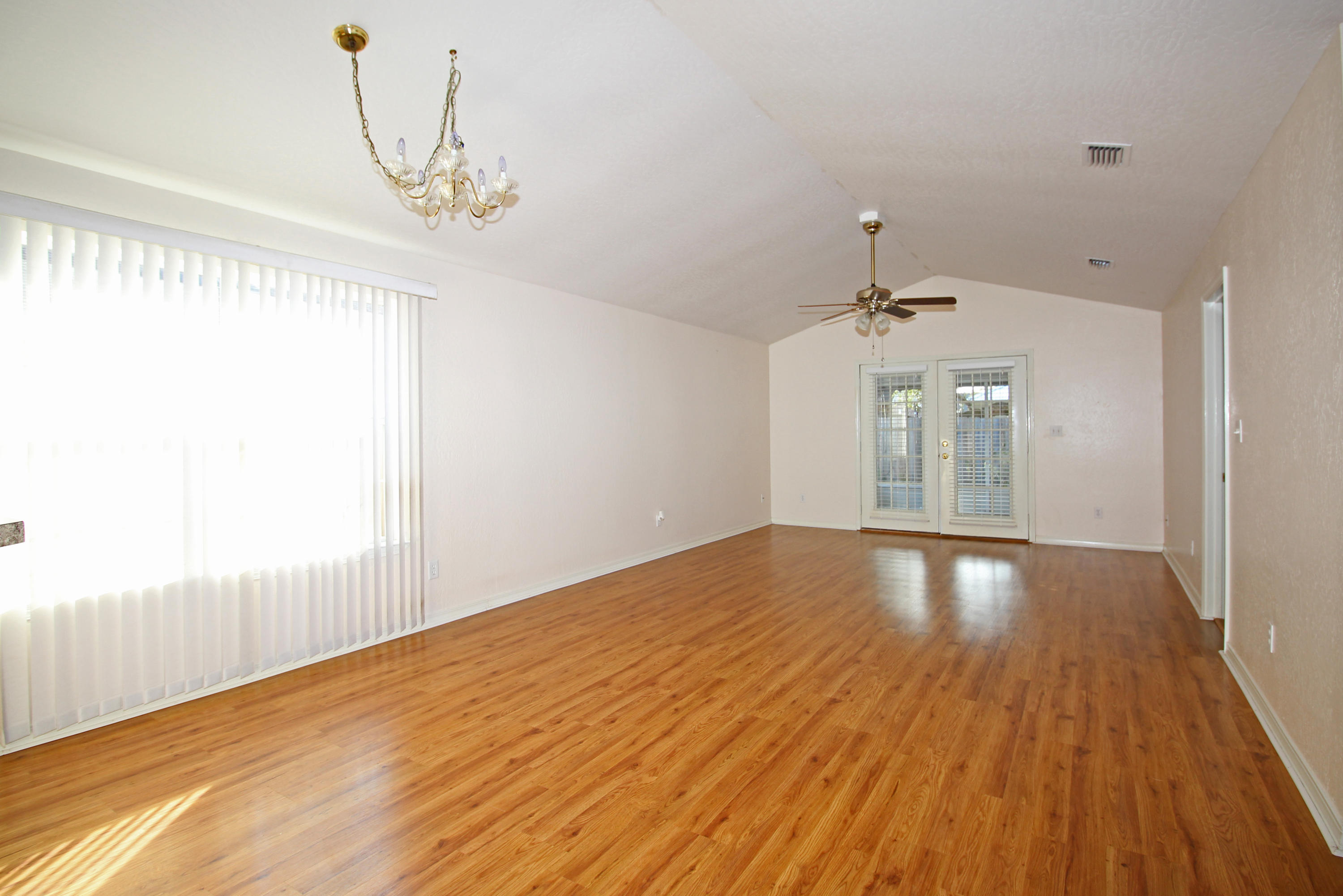 PALM HARBOR MARINA - Residential