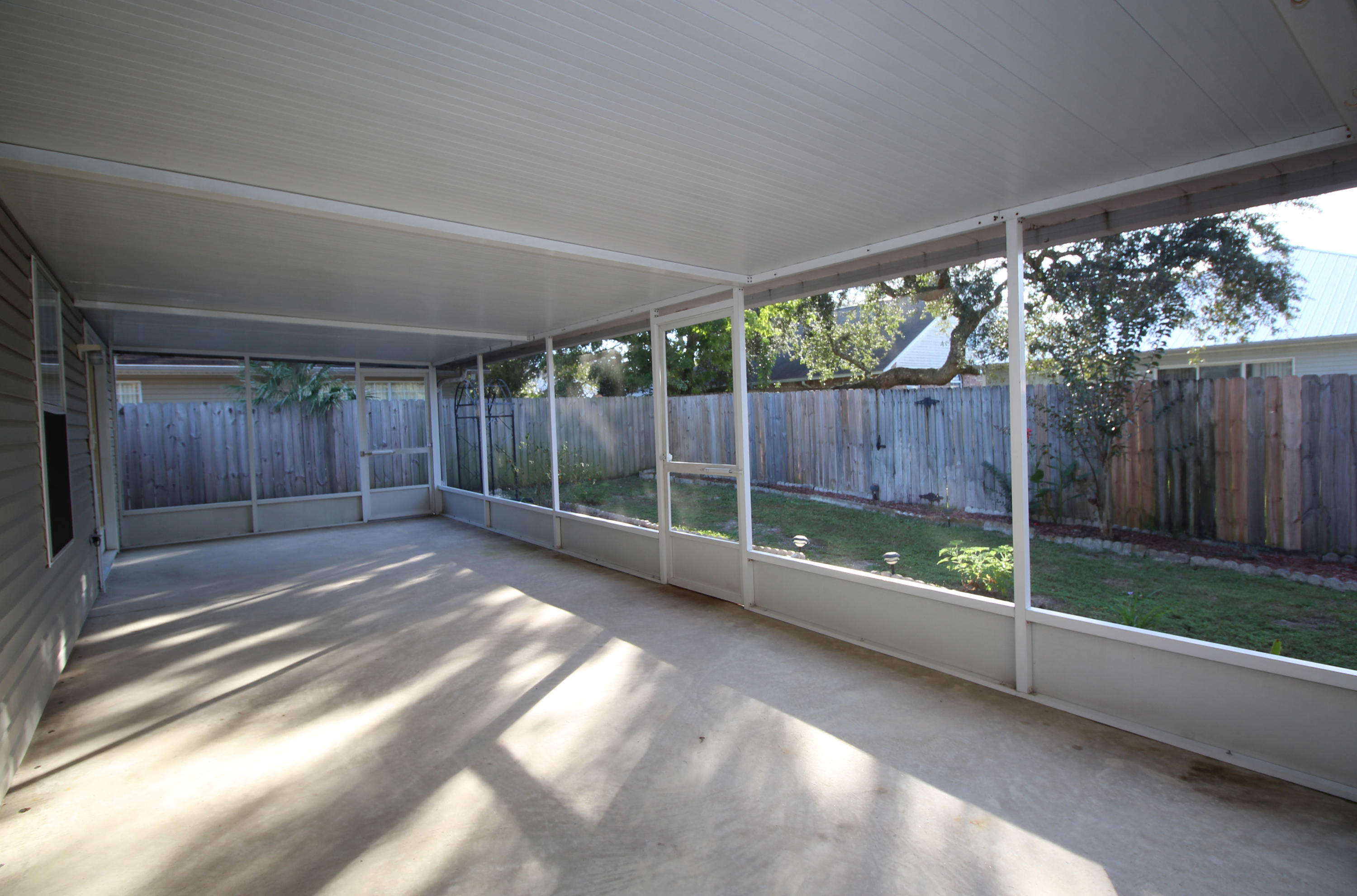 PALM HARBOR MARINA - Residential