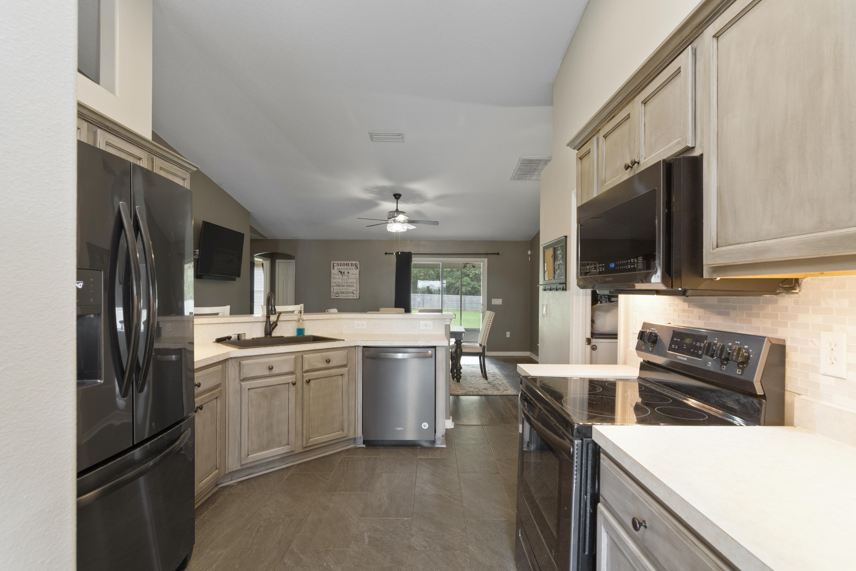 CARNEGIE HILLS PH 1 - Residential