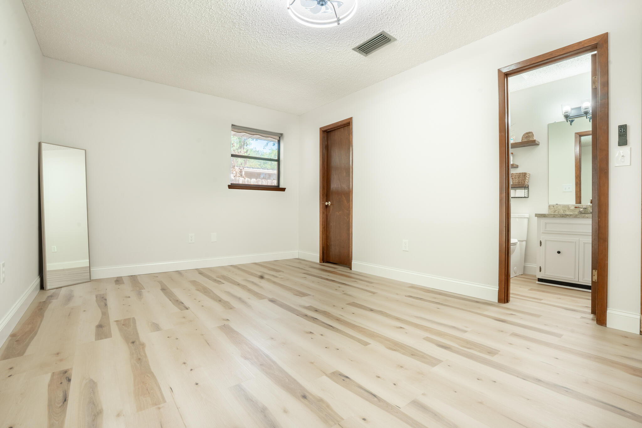 LEOTA MILLER S/D - Residential