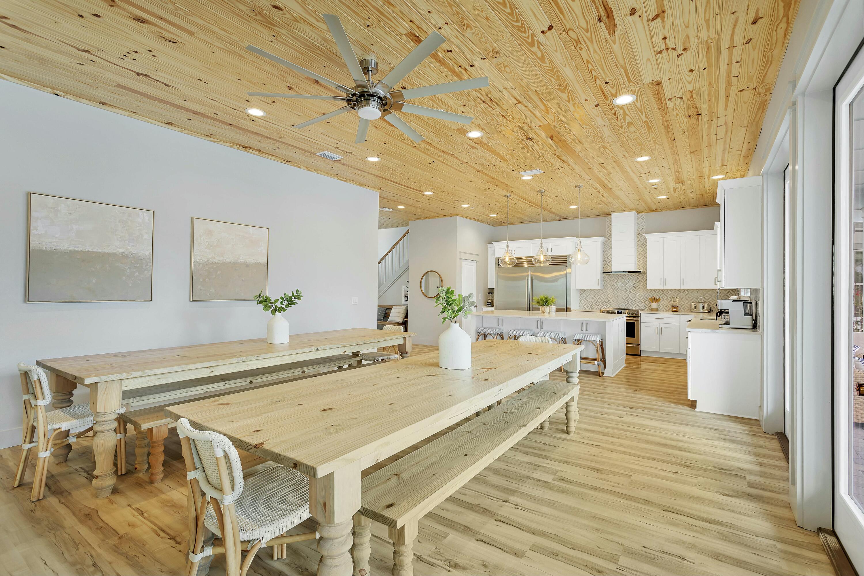 CRYSTAL BEACH - Residential