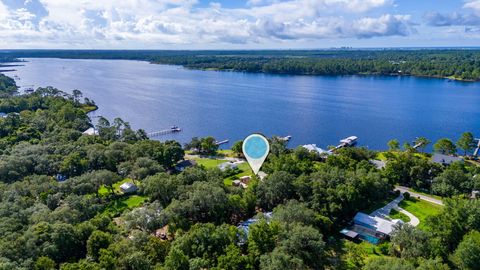 A home in Navarre