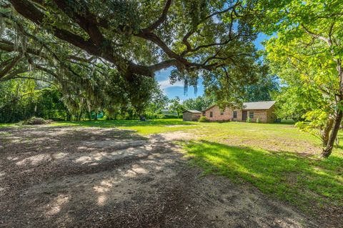 A home in Navarre