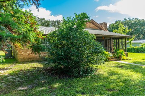 A home in Navarre