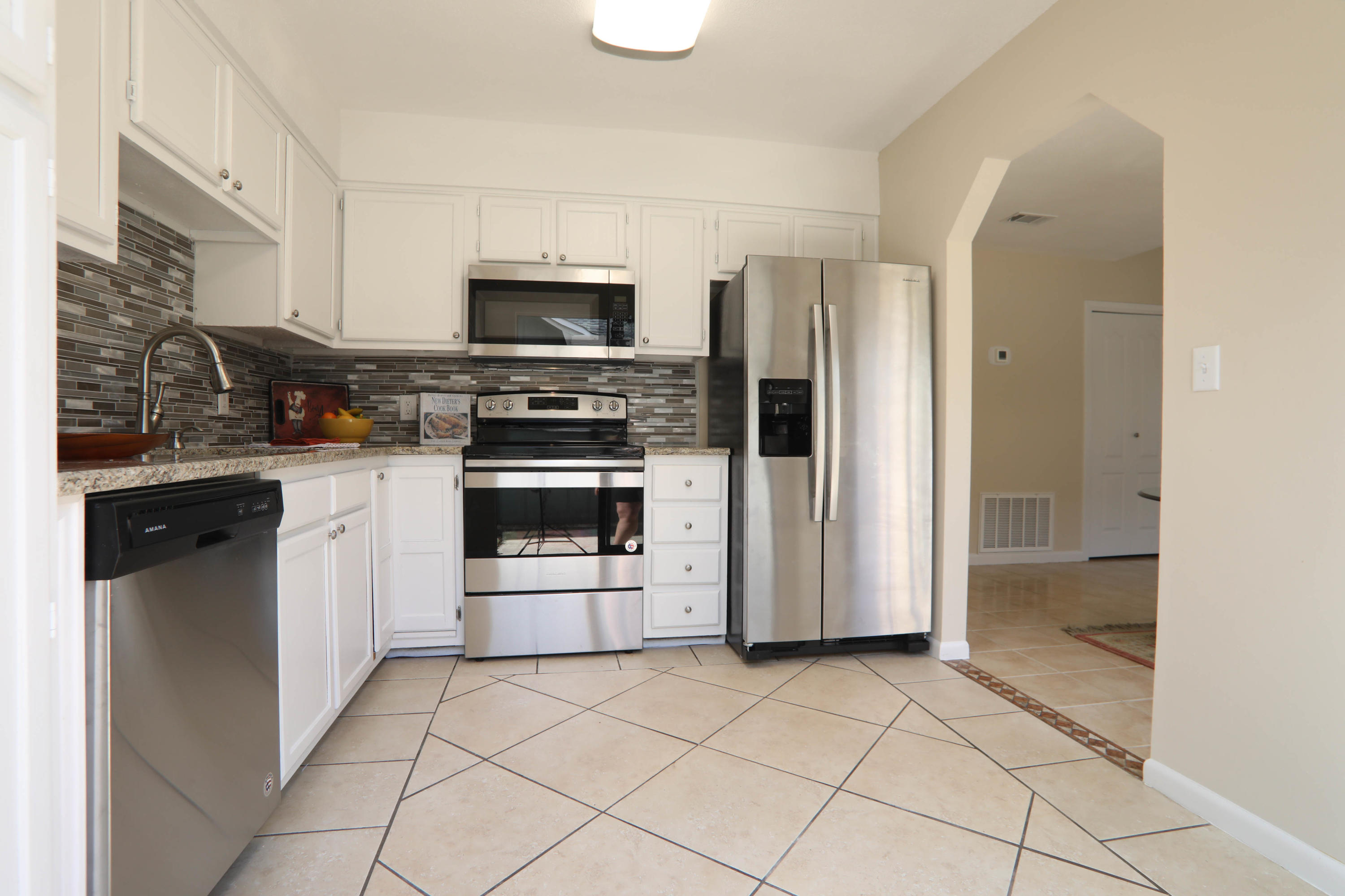 HIDDEN TRAILS PH 1 - Residential