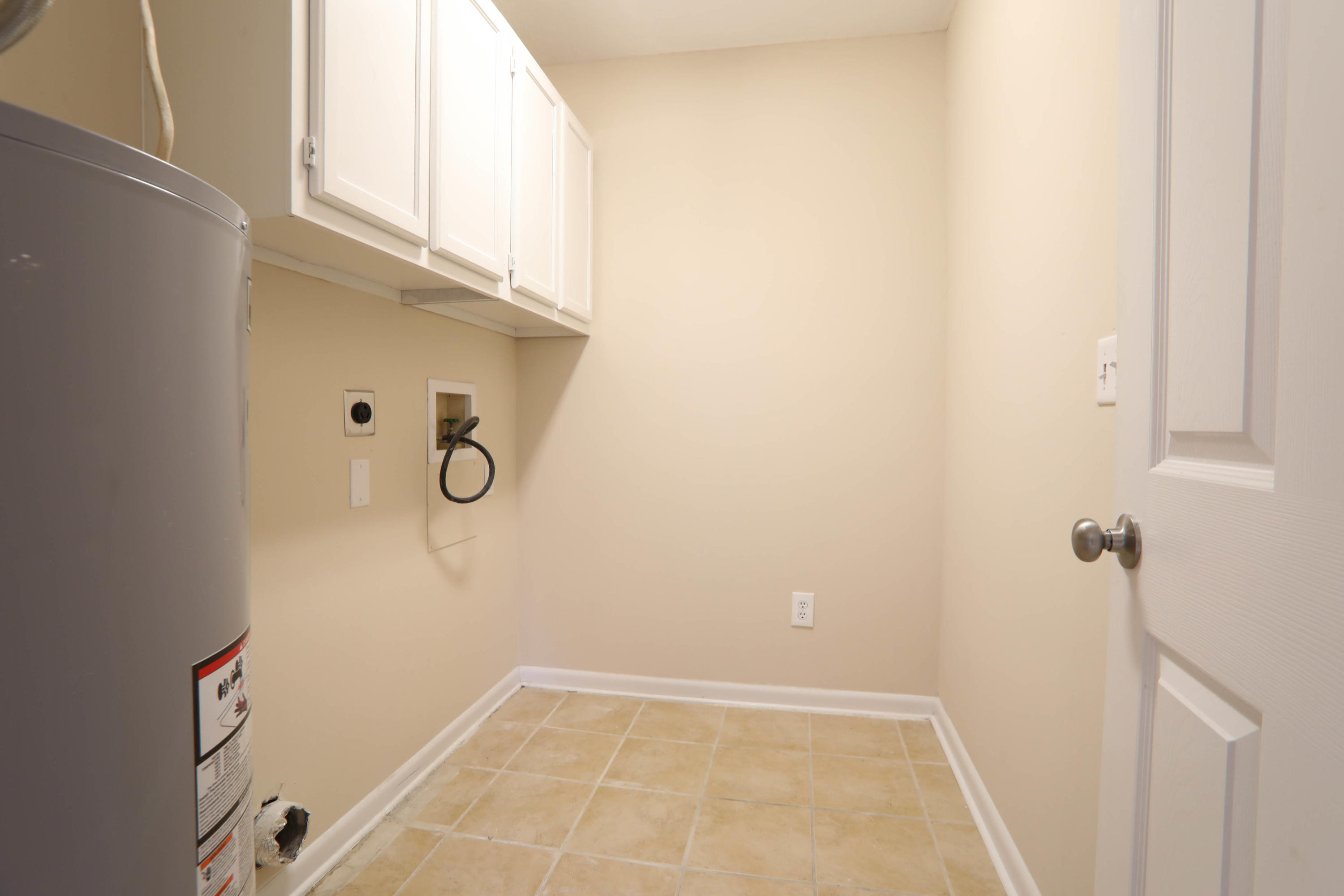 HIDDEN TRAILS PH 1 - Residential