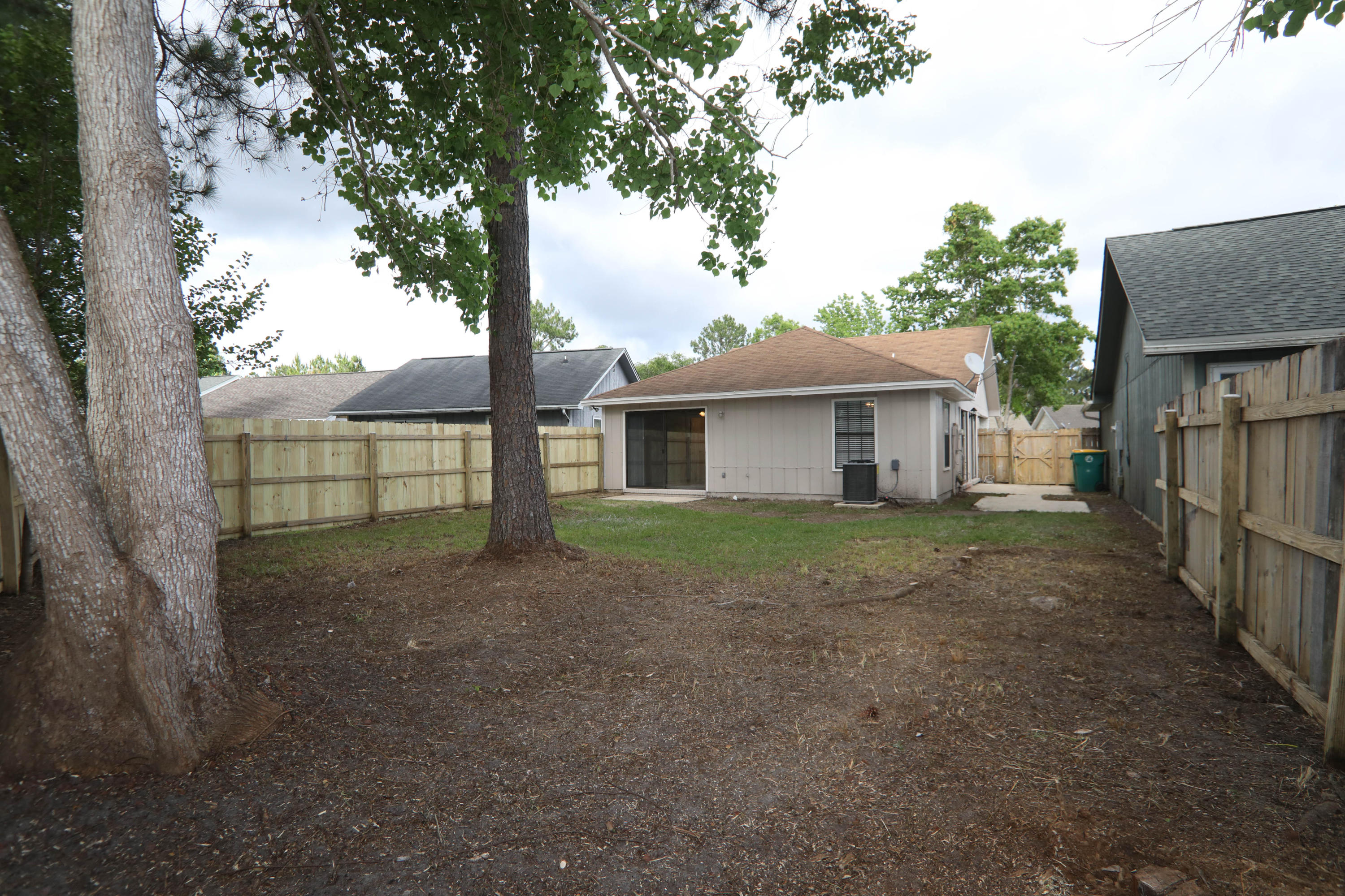 HIDDEN TRAILS PH 1 - Residential