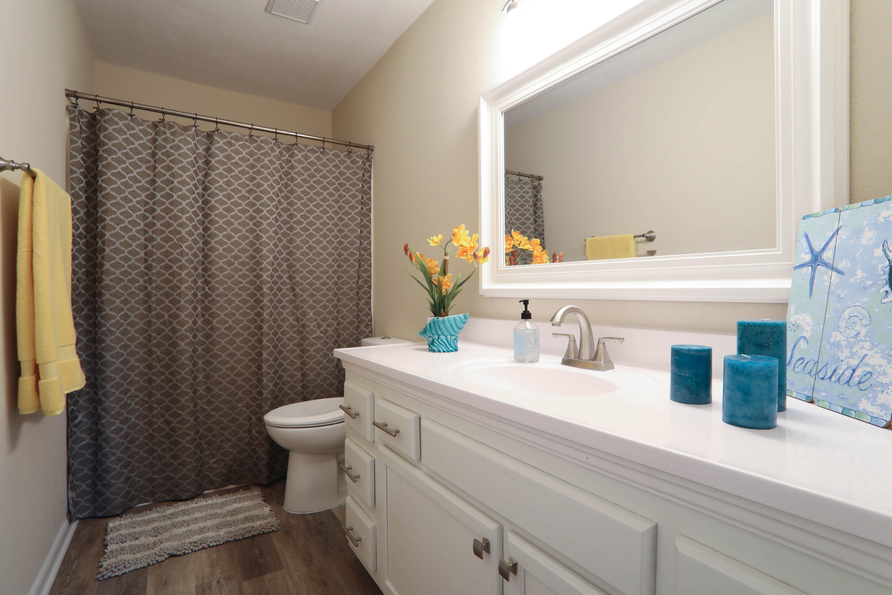 HIDDEN TRAILS PH 1 - Residential