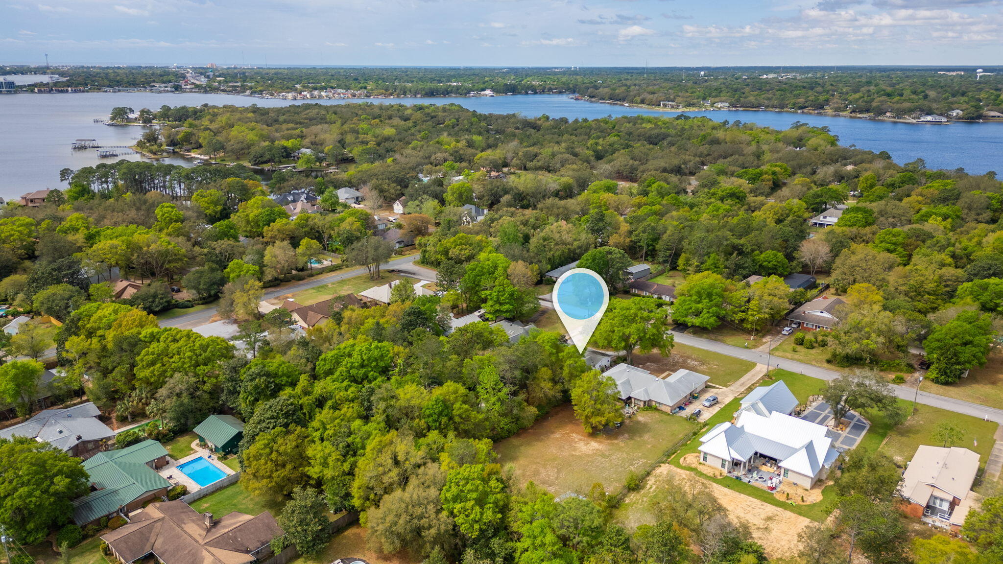 WOODLAND SHORES T/H PH 1 - Land