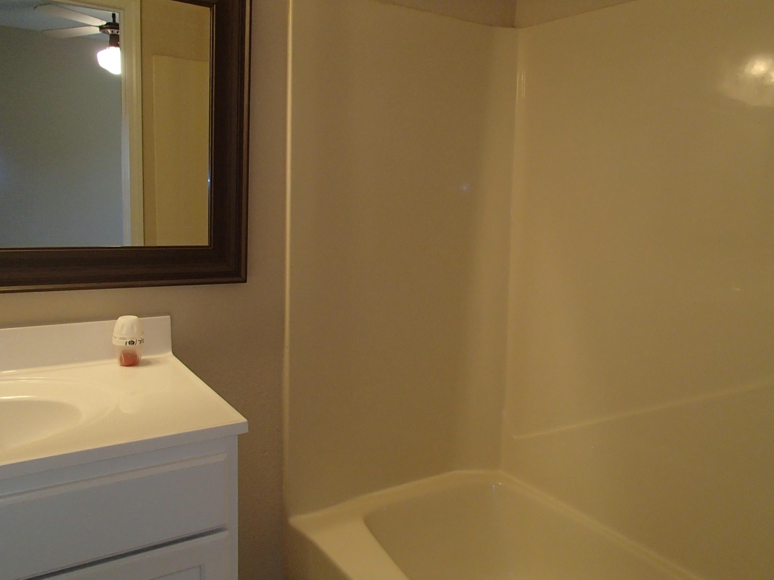 VALPARAISO PINECREST 6 - Residential