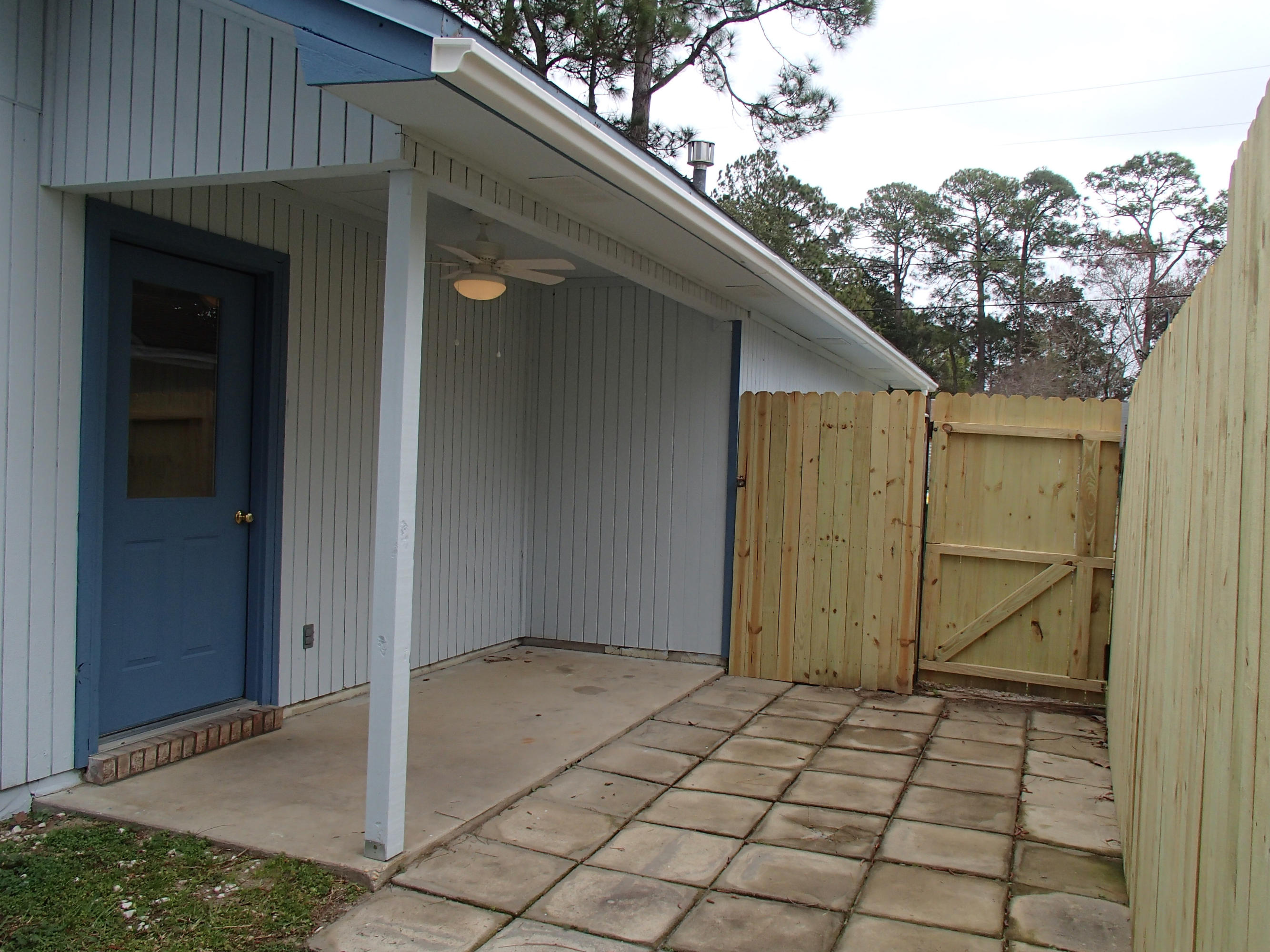 VALPARAISO PINECREST 6 - Residential