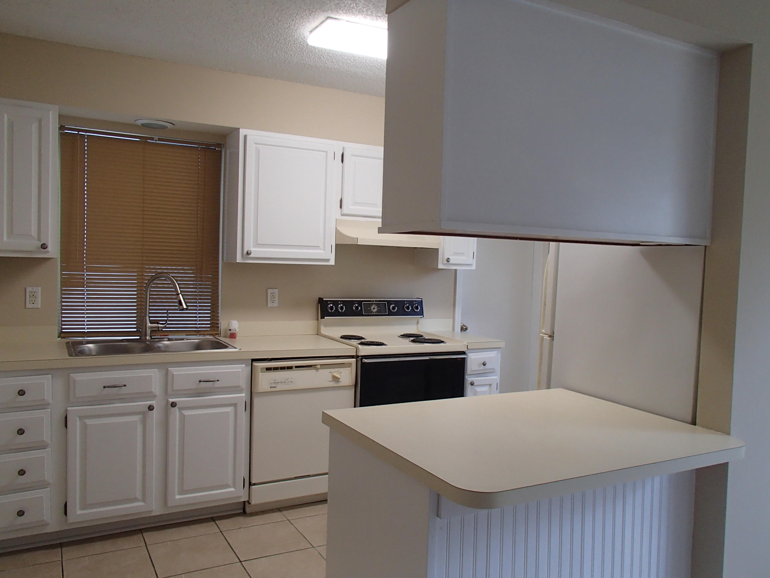 VALPARAISO PINECREST 6 - Residential