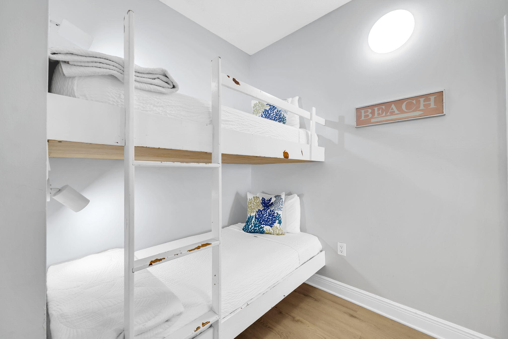 WATERS EDGE - Residential