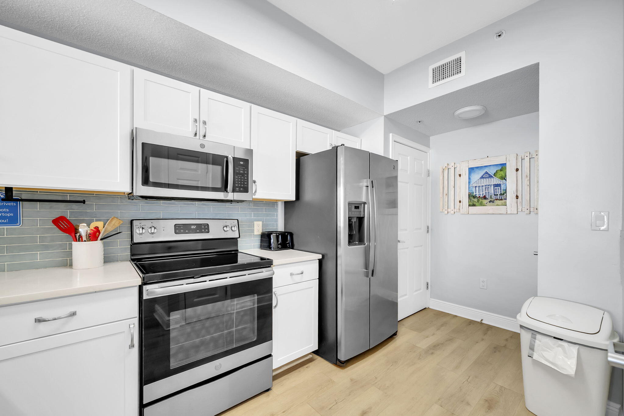 WATERS EDGE - Residential