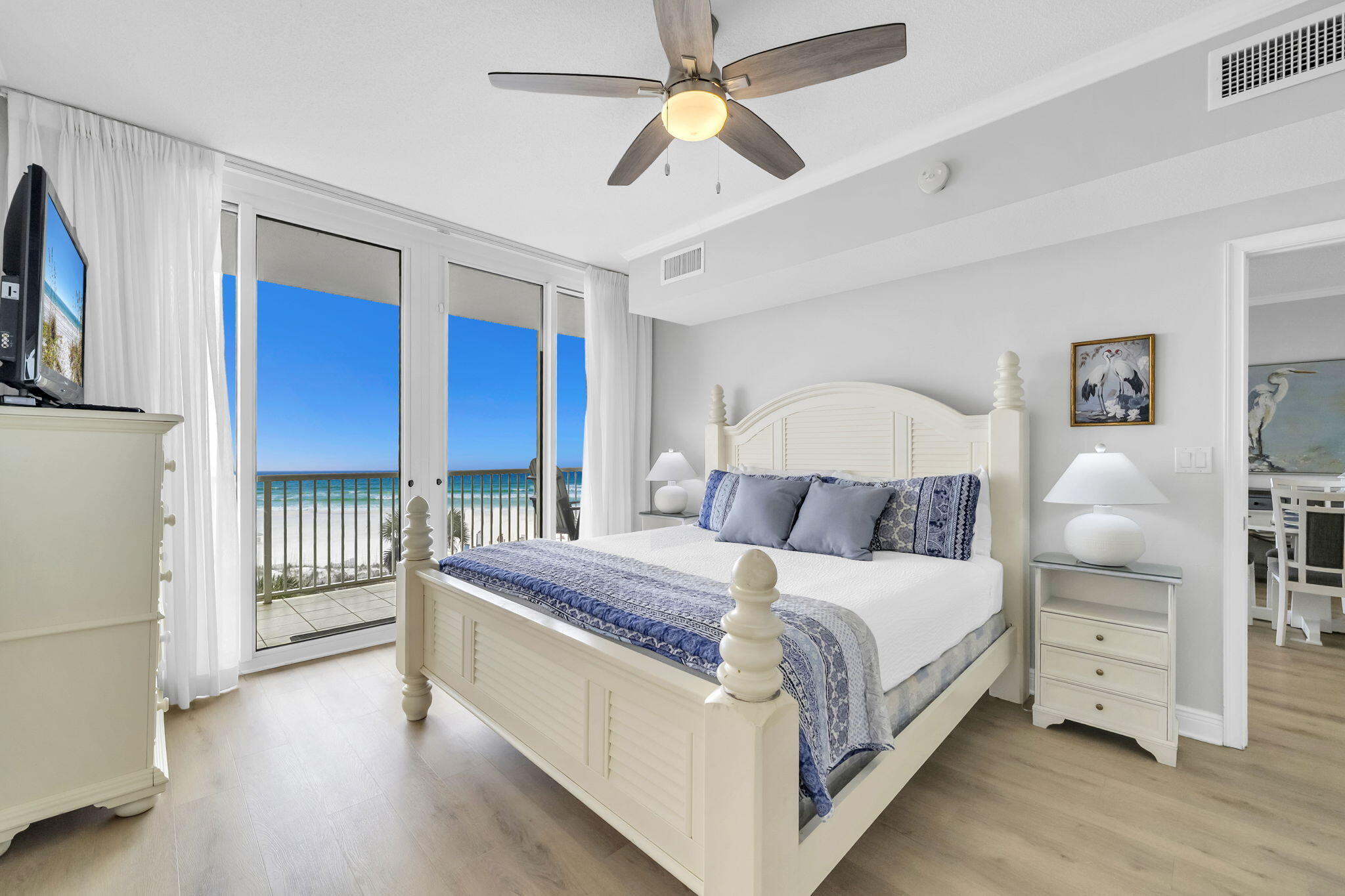 WATERS EDGE - Residential