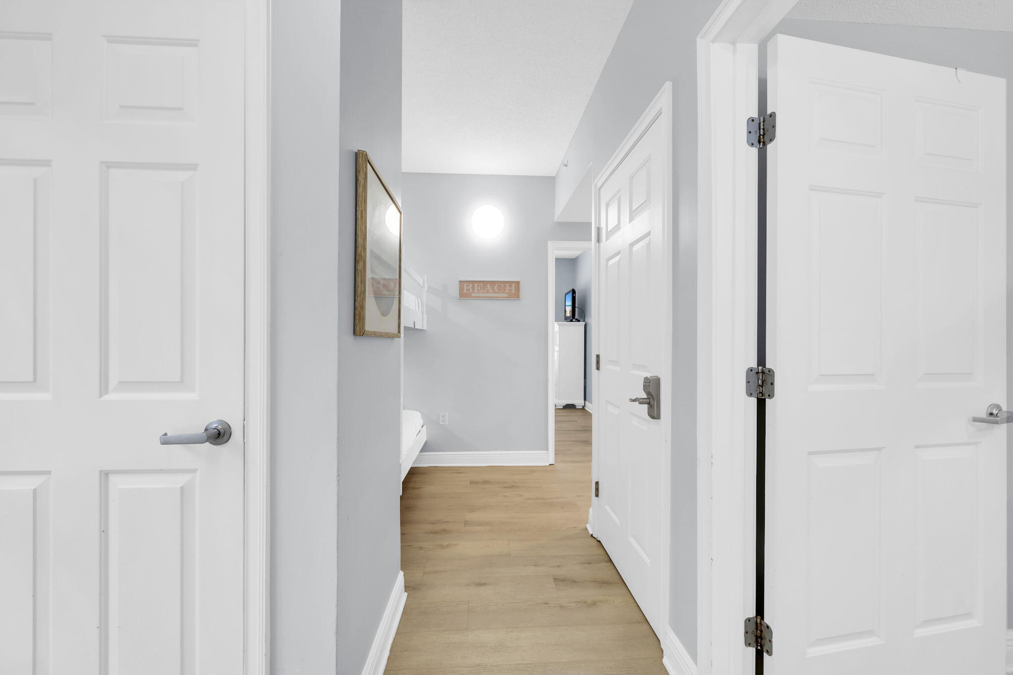 WATERS EDGE - Residential