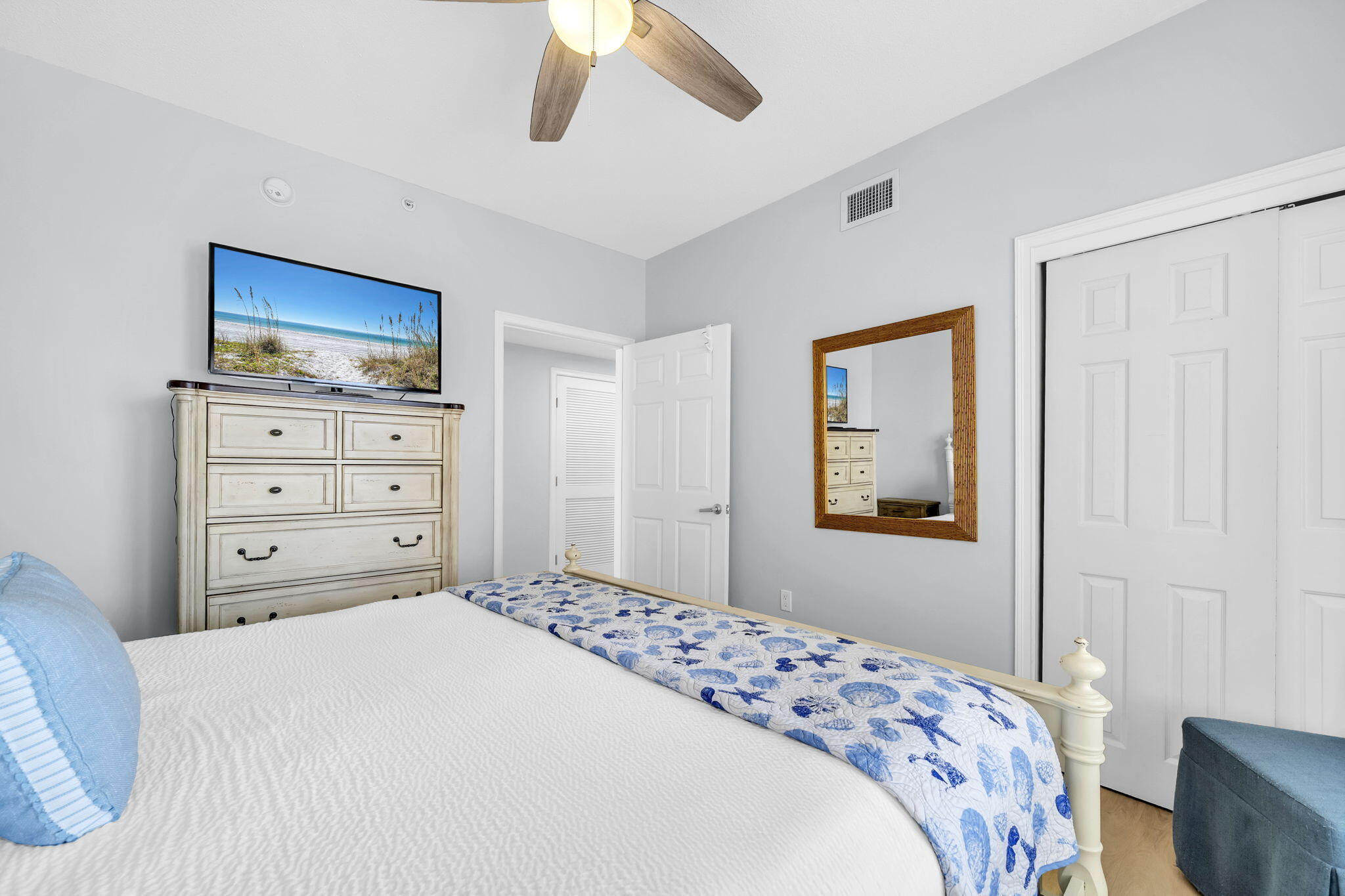 WATERS EDGE - Residential