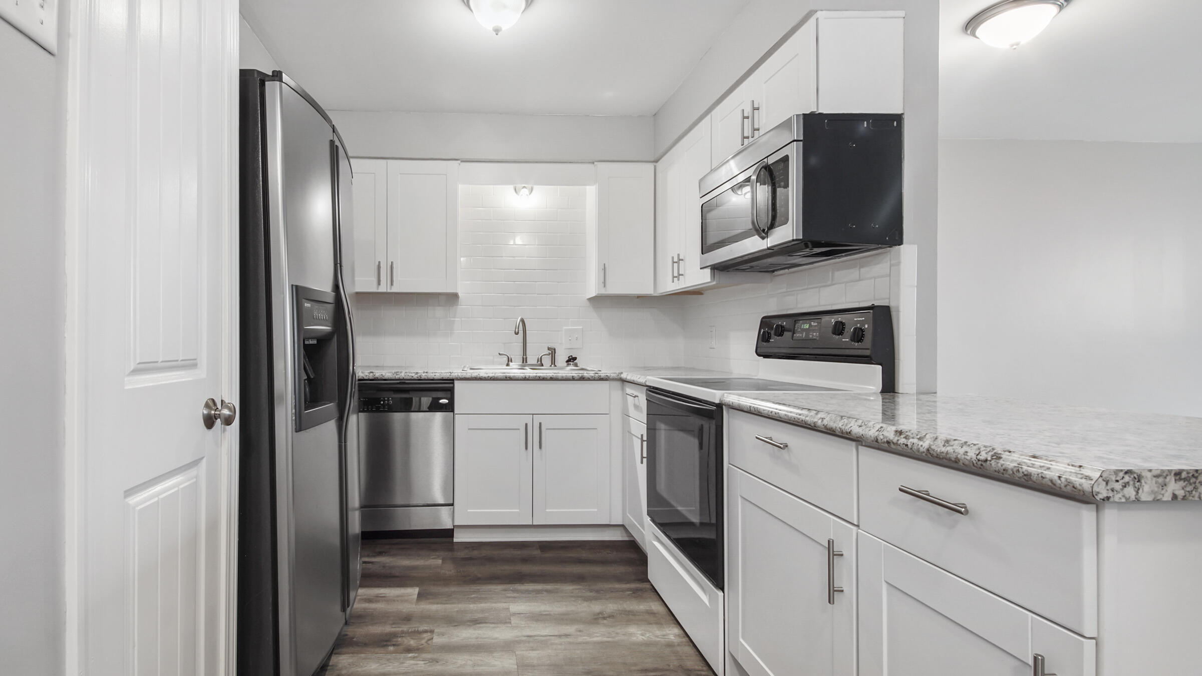 CHATEAU LA MER CONDO 2 - Residential