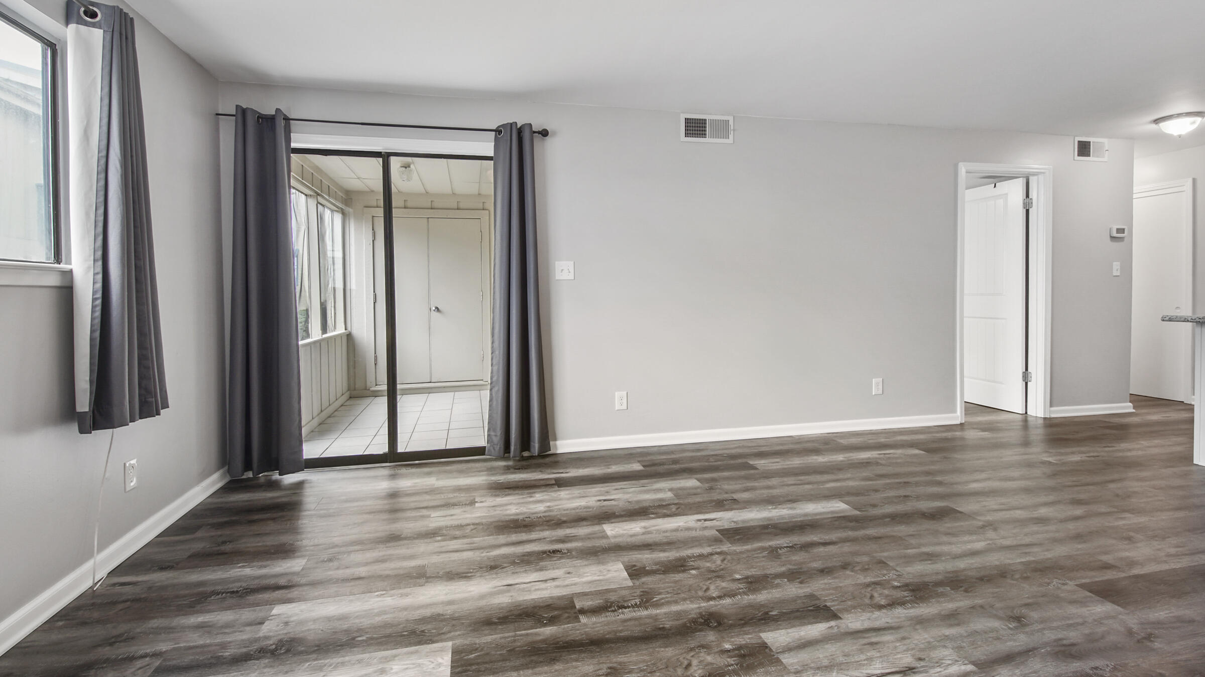 CHATEAU LA MER CONDO 2 - Residential