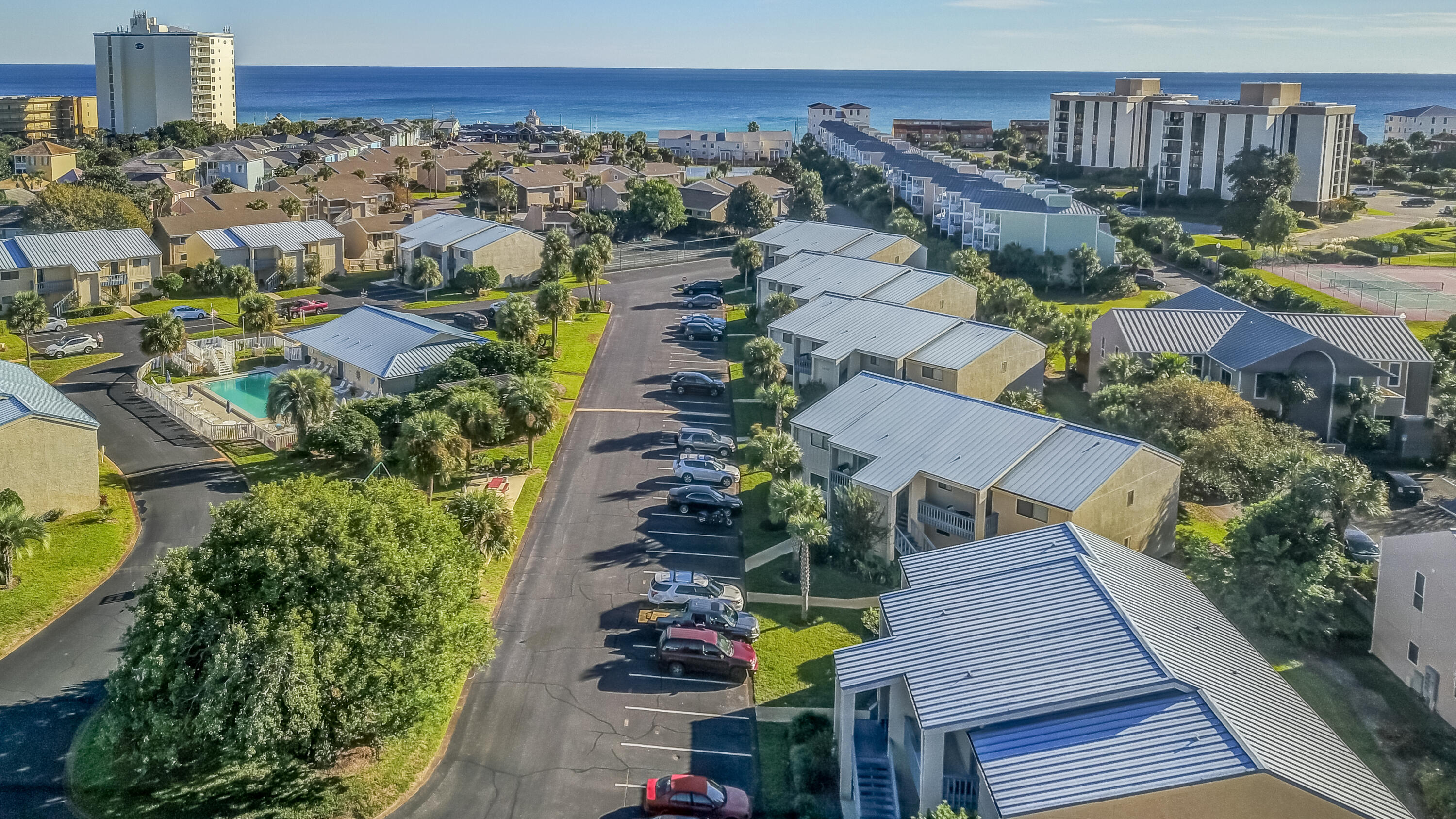 CHATEAU LA MER CONDO 2 - Residential