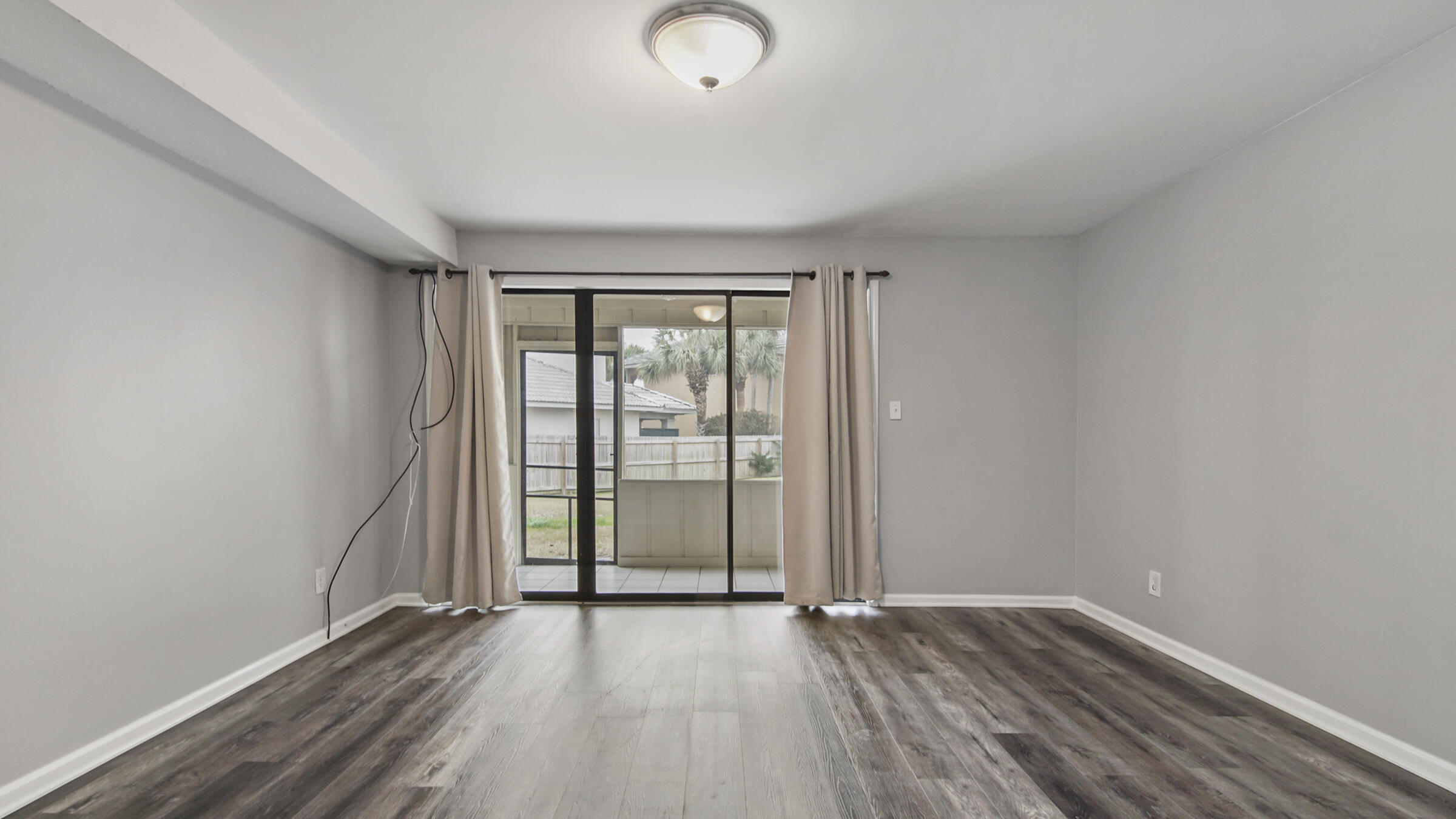 CHATEAU LA MER CONDO 2 - Residential