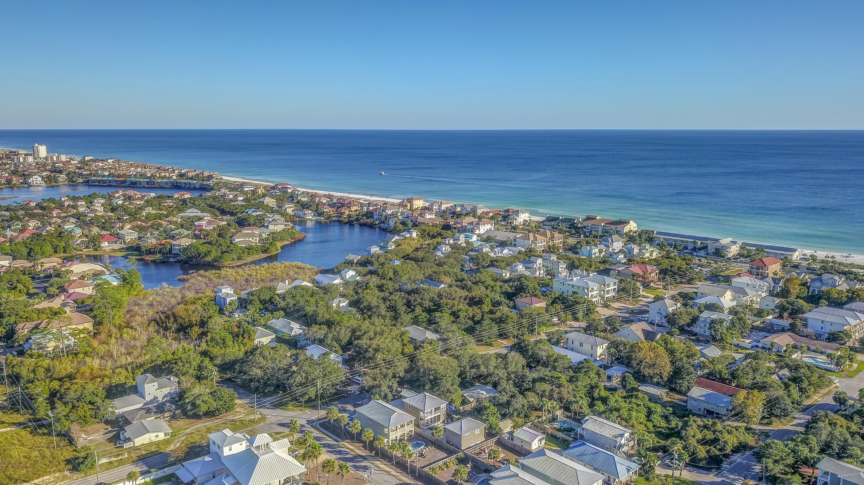 CHATEAU LA MER CONDO 2 - Residential