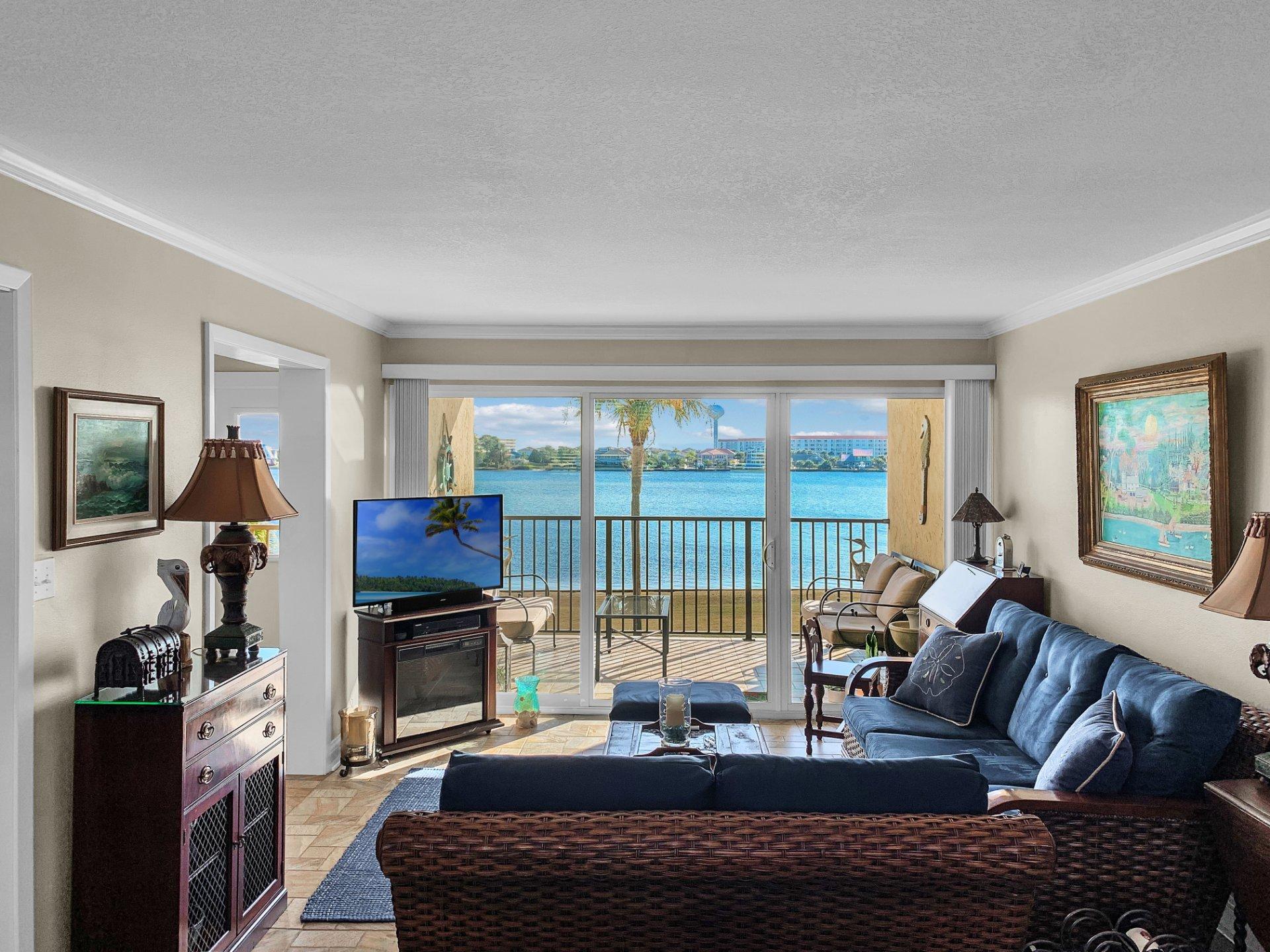 SEA PALM CONDO - Residential