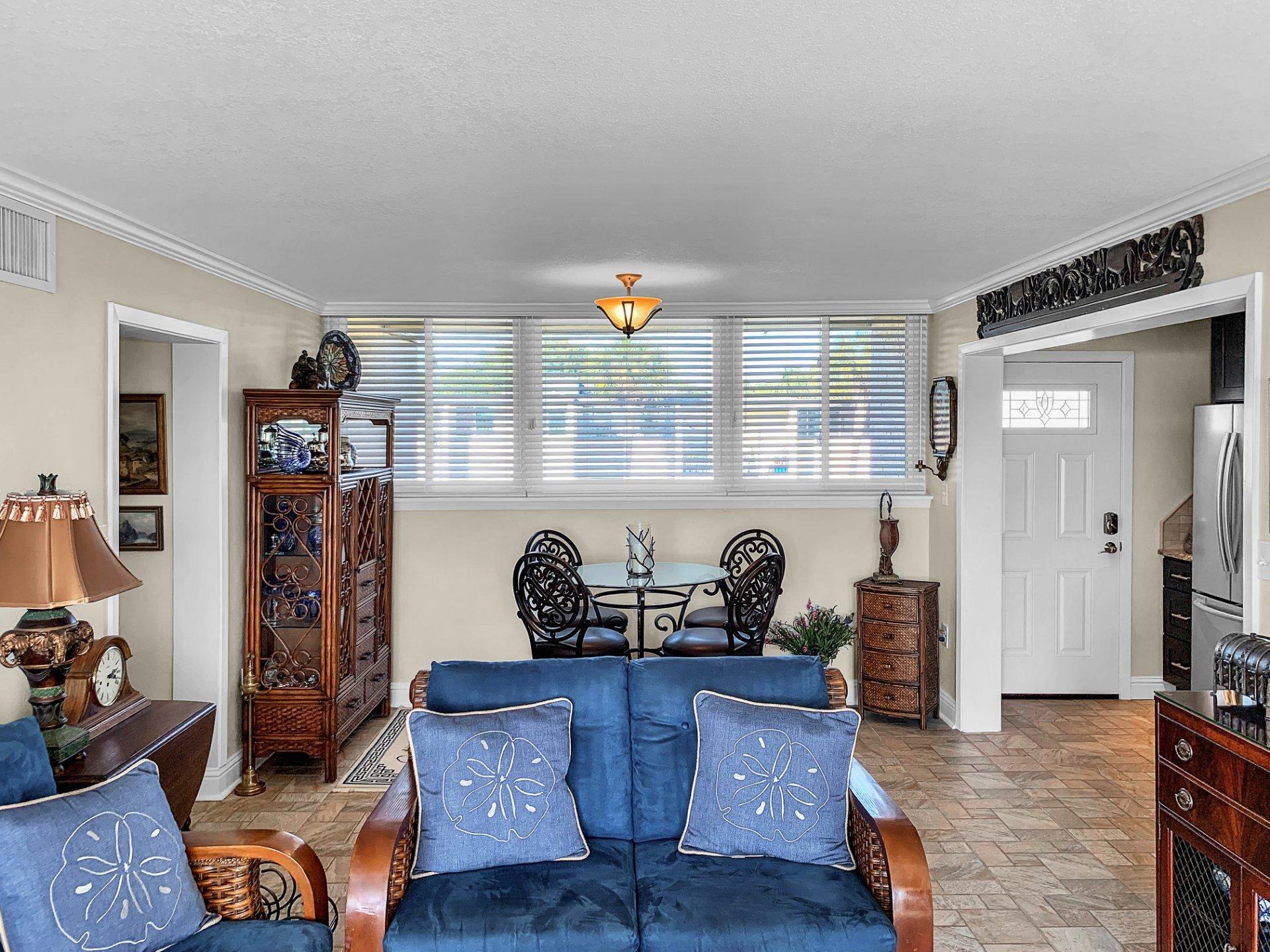 SEA PALM CONDO - Residential