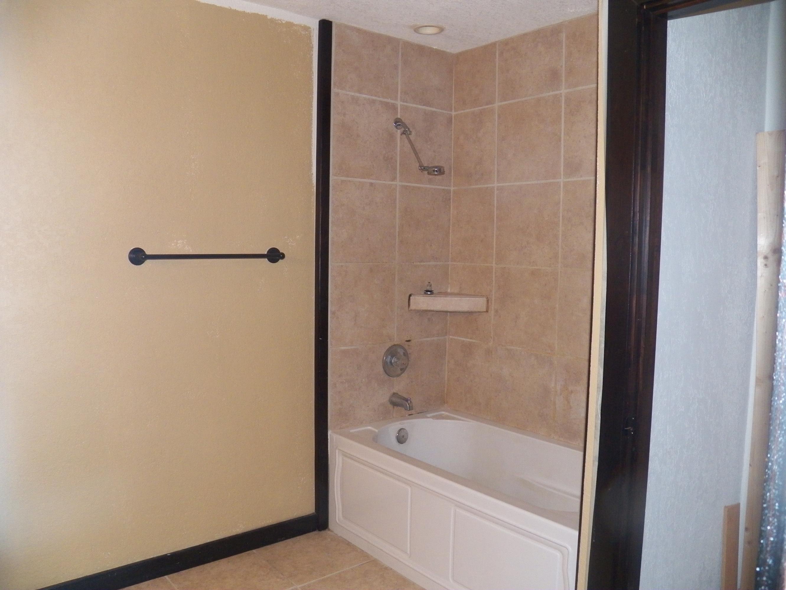 EASTWOOD 8TH ADDN - Residential