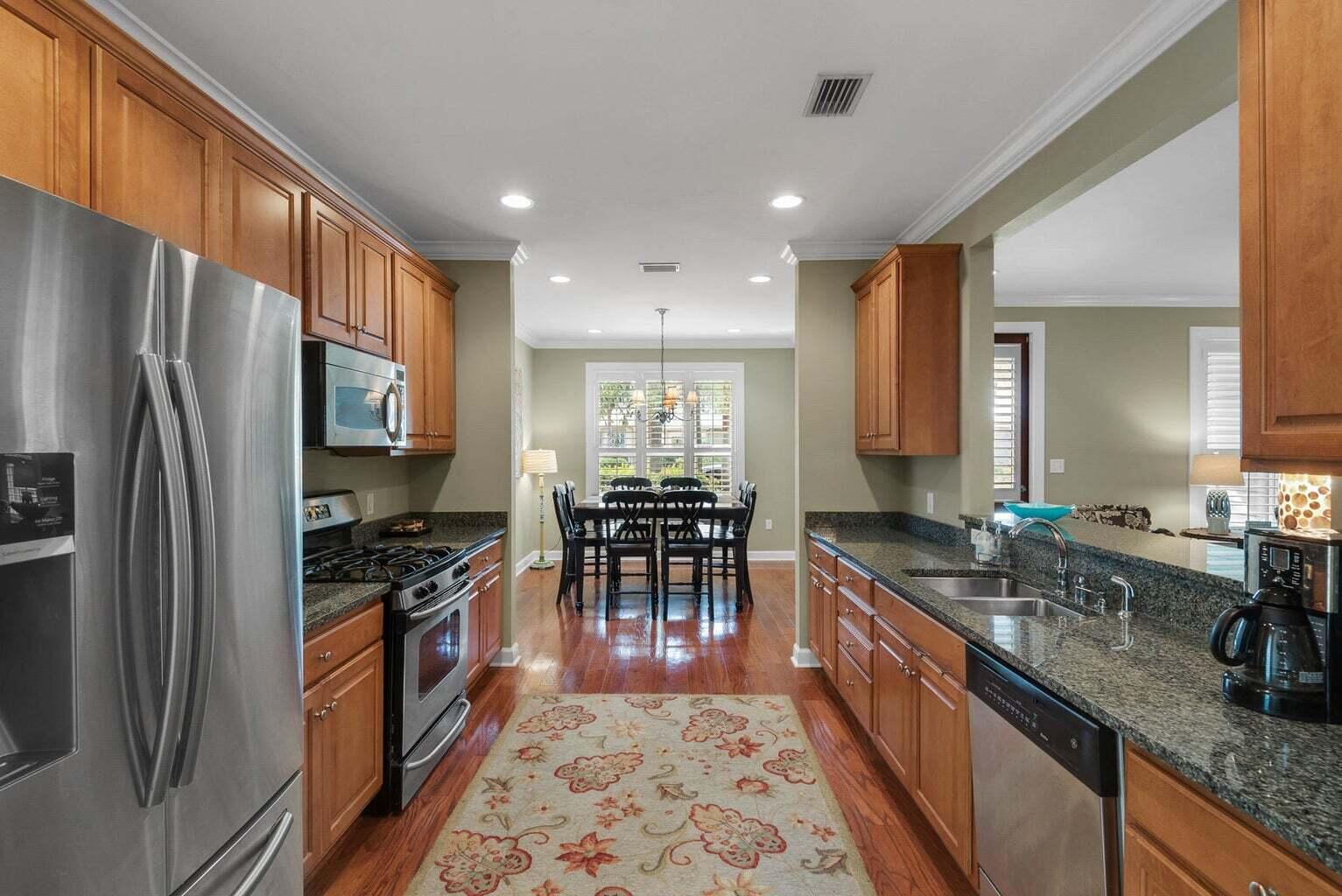 CRYSTAL LAKE II AT SANDESTIN - Residential