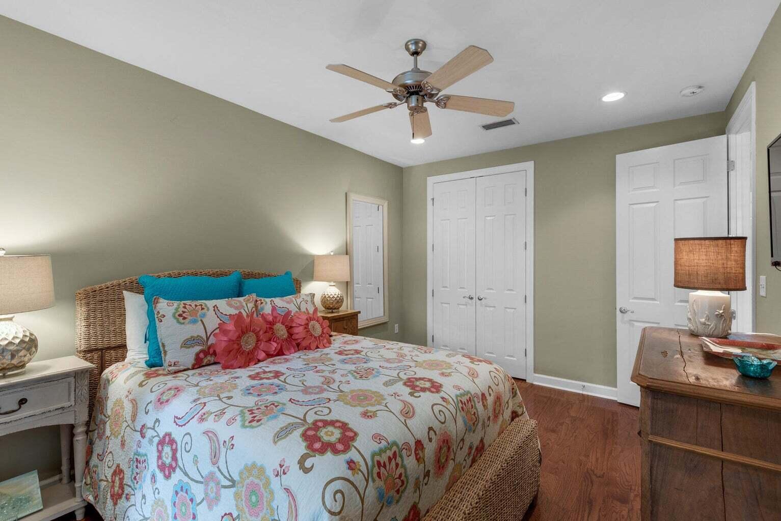 CRYSTAL LAKE II AT SANDESTIN - Residential