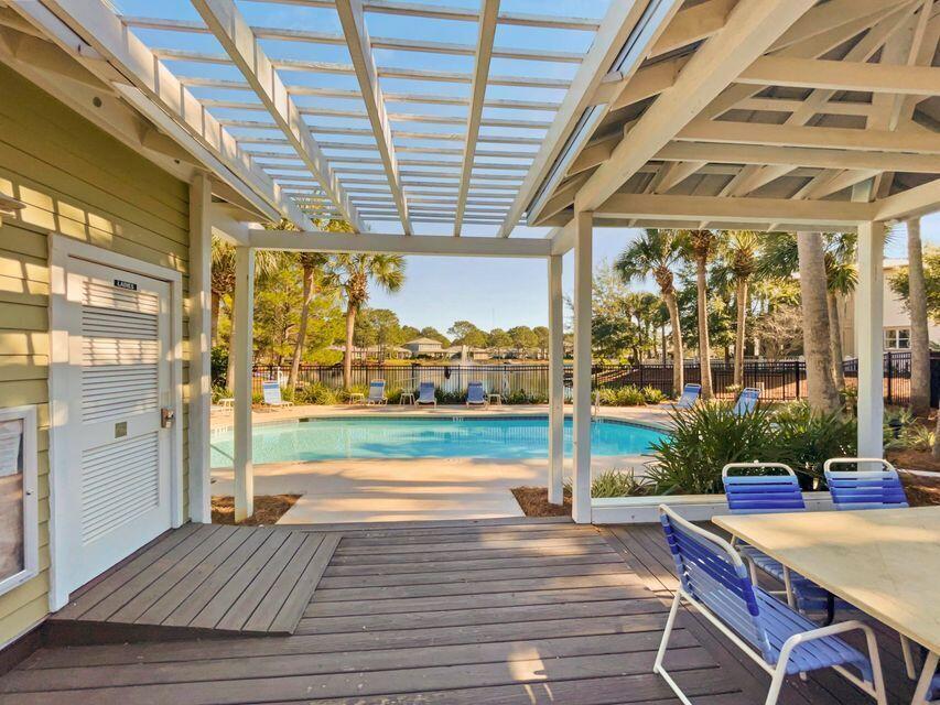 CRYSTAL LAKE II AT SANDESTIN - Residential