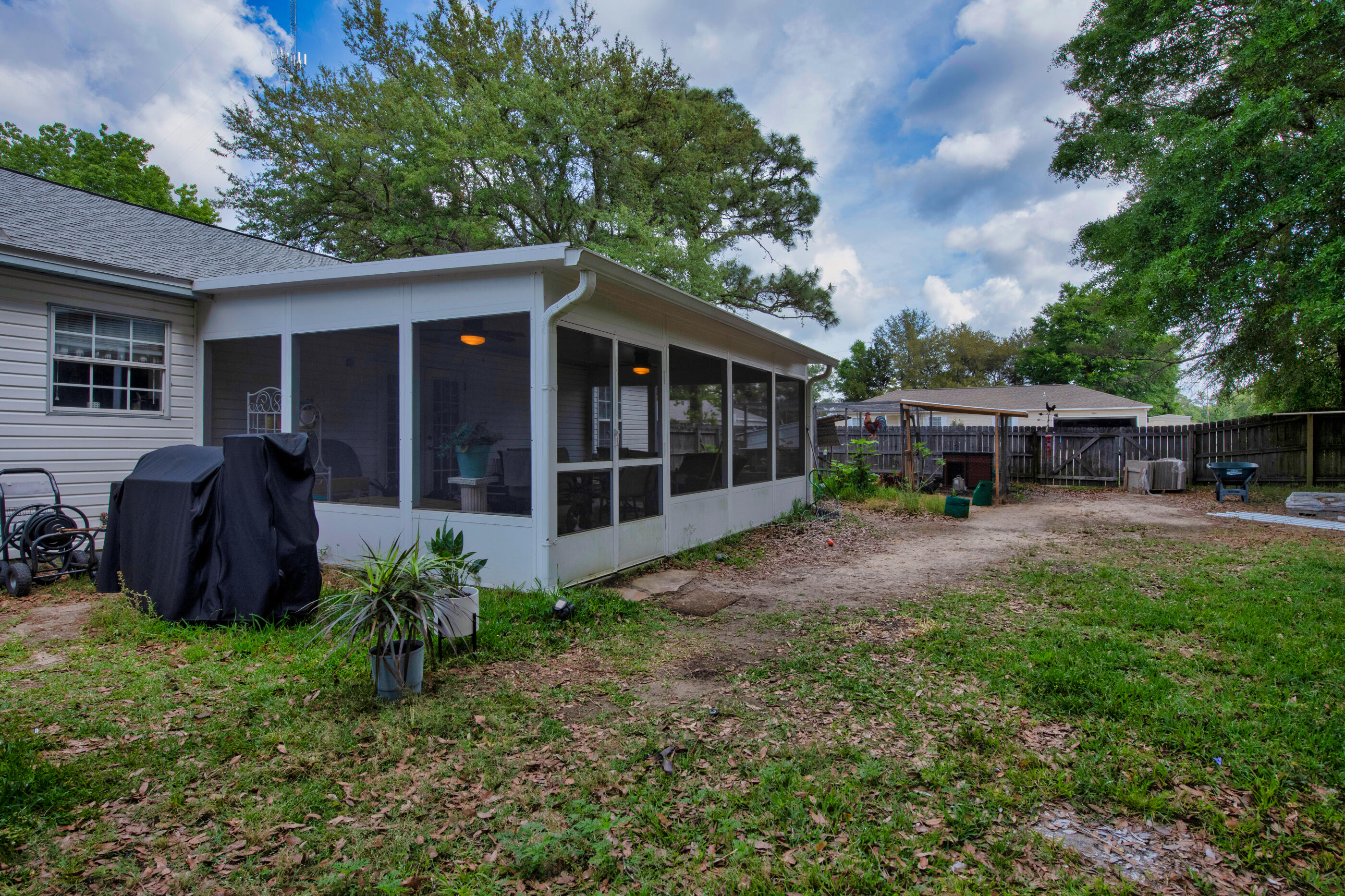 BURTON RIDGE - Residential
