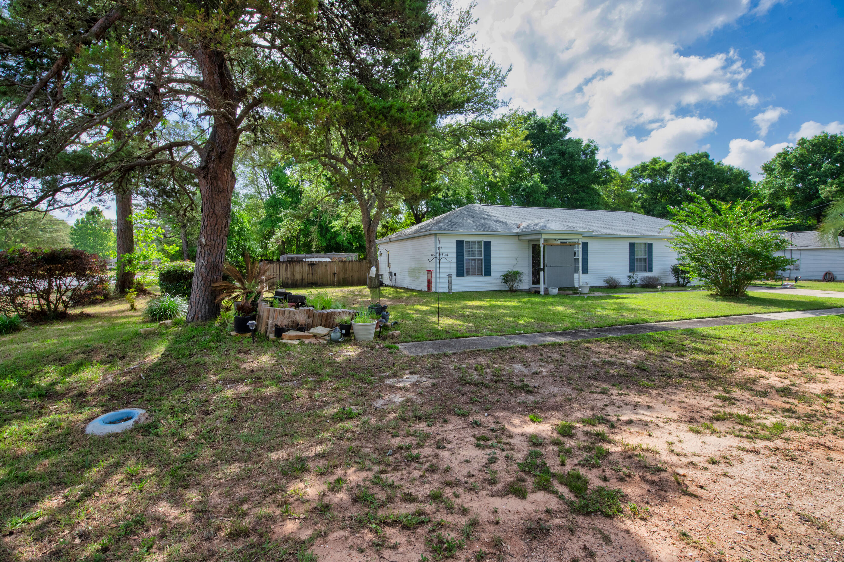 BURTON RIDGE - Residential