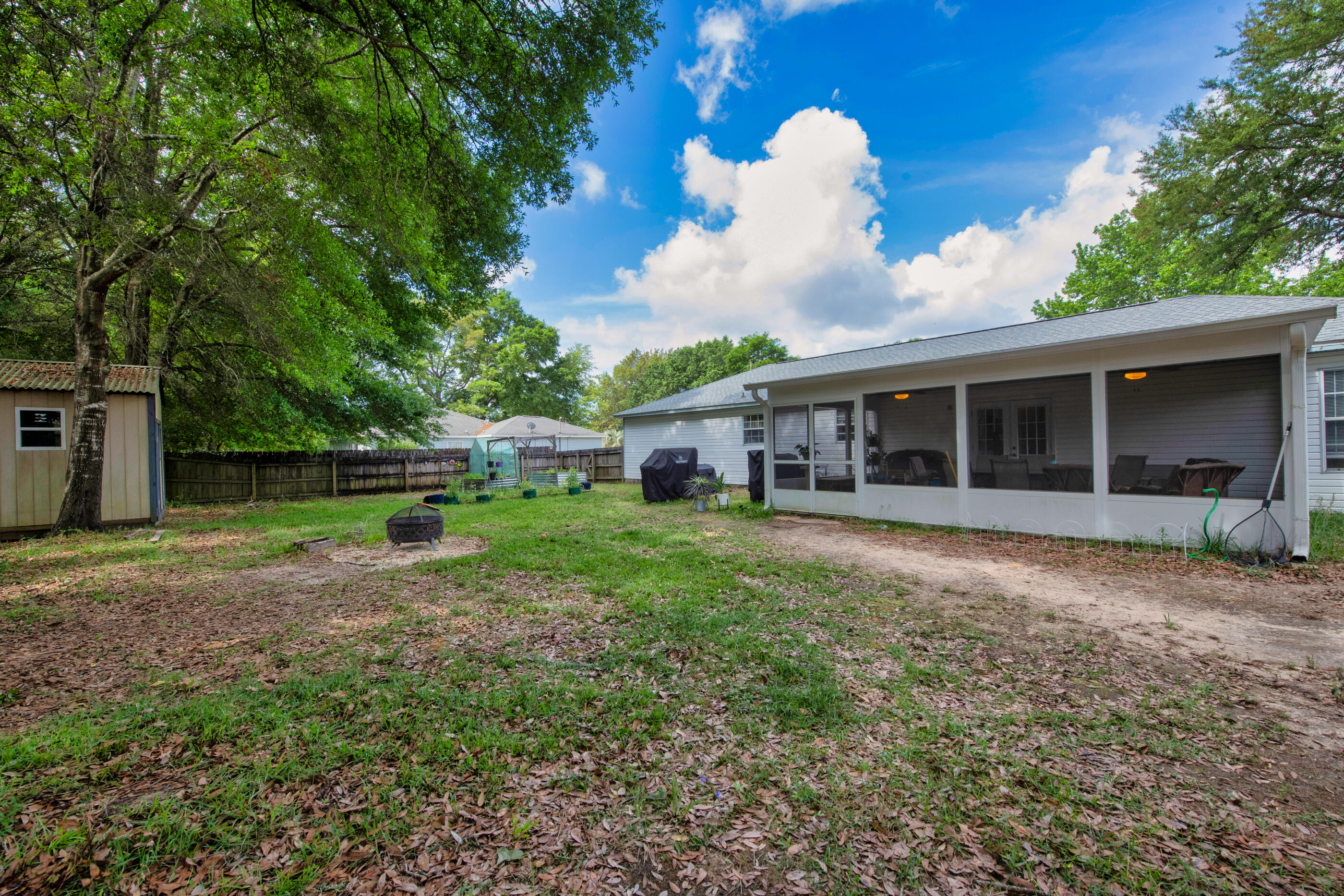 BURTON RIDGE - Residential