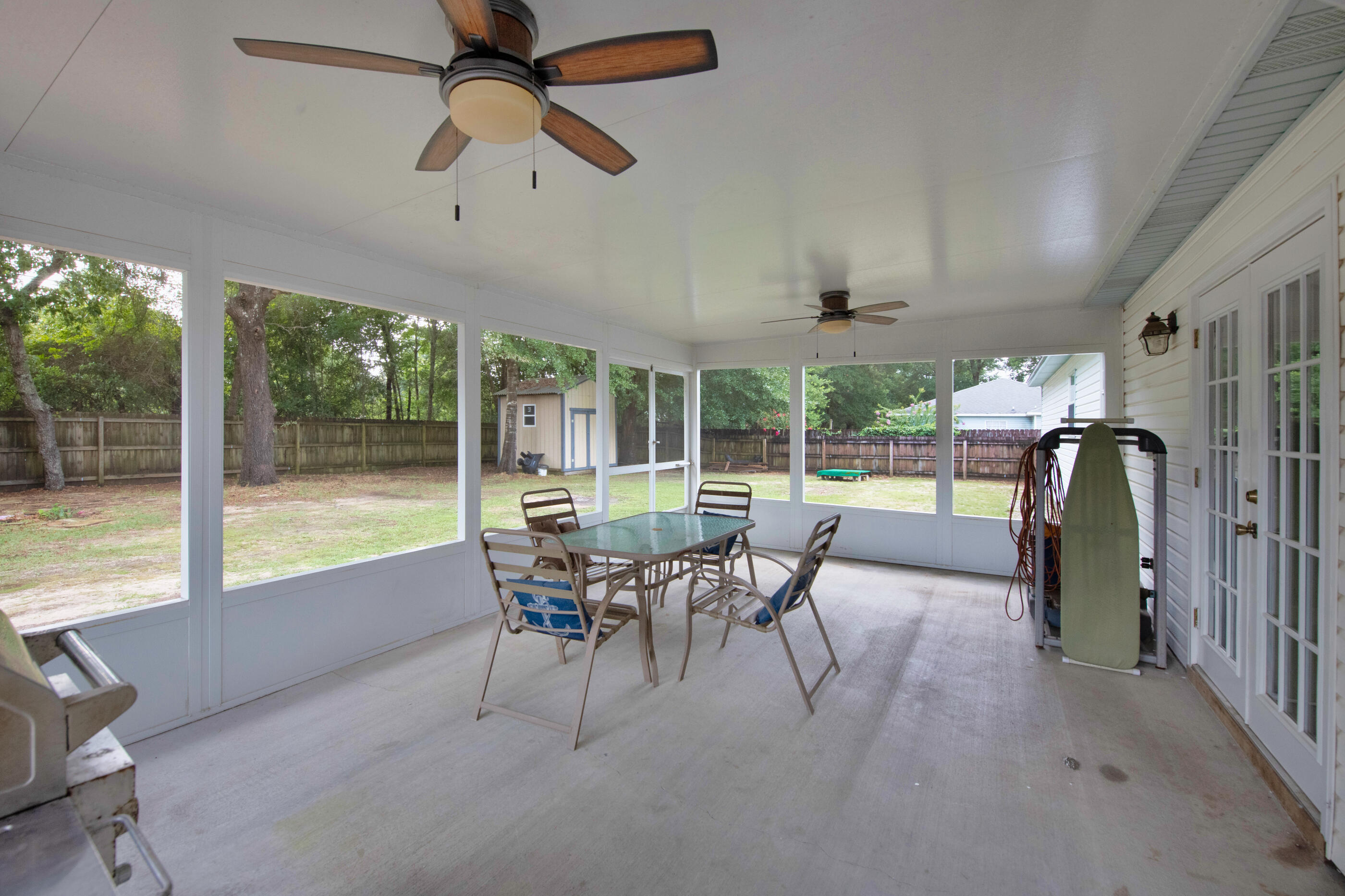 BURTON RIDGE - Residential